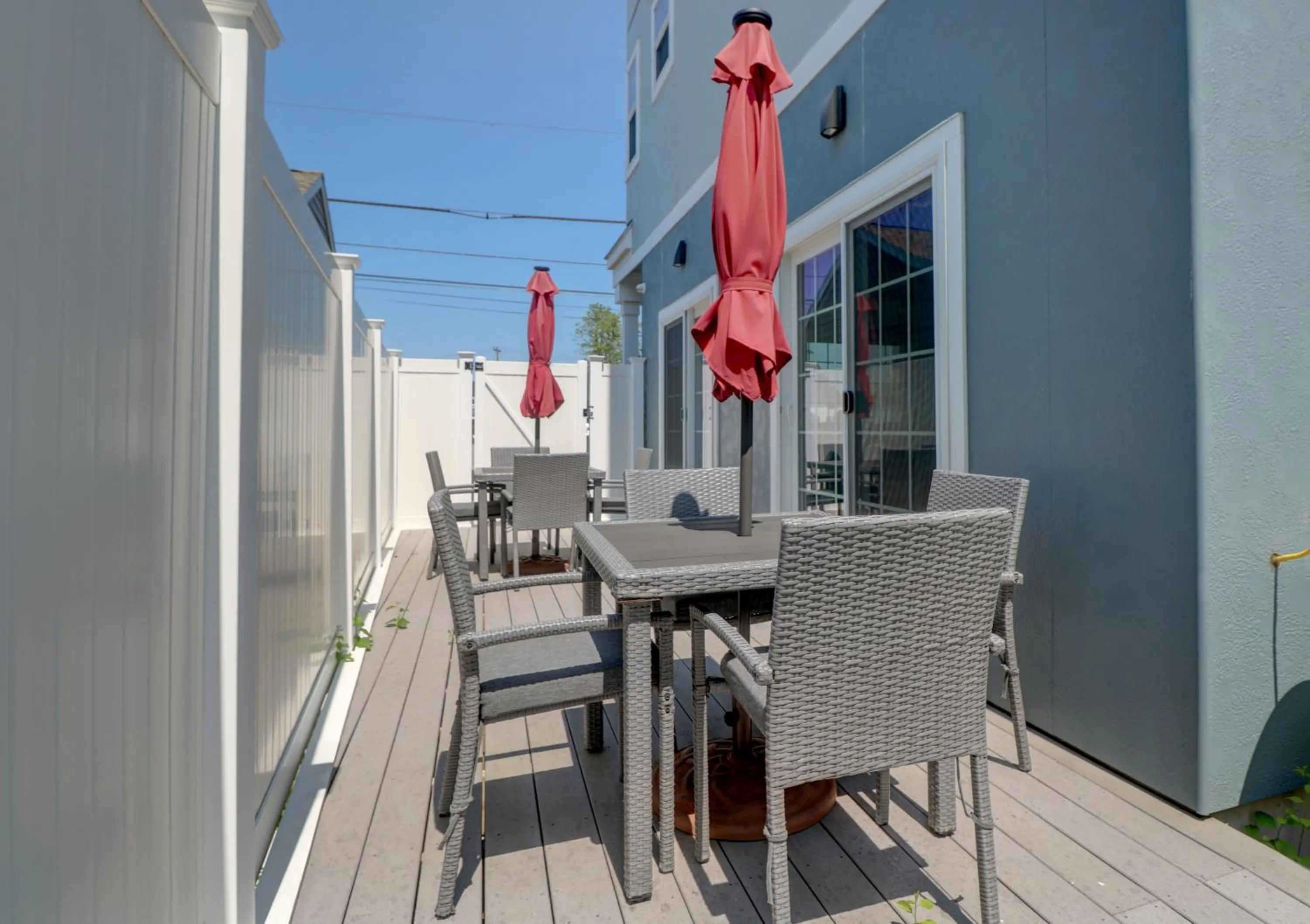 Atlantic Ocean Suites