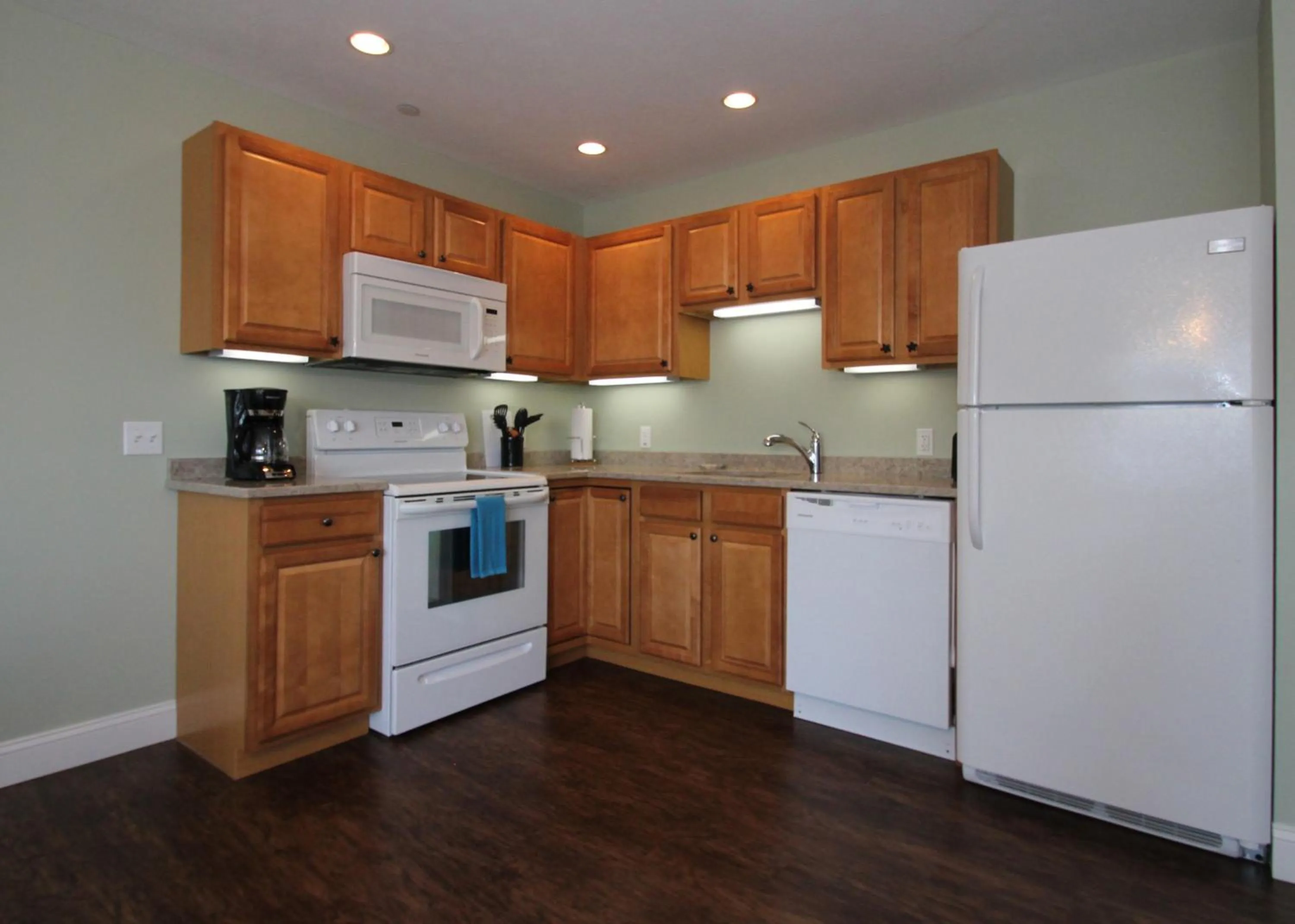 Kitchen or kitchenette in Atlantic Ocean Suites