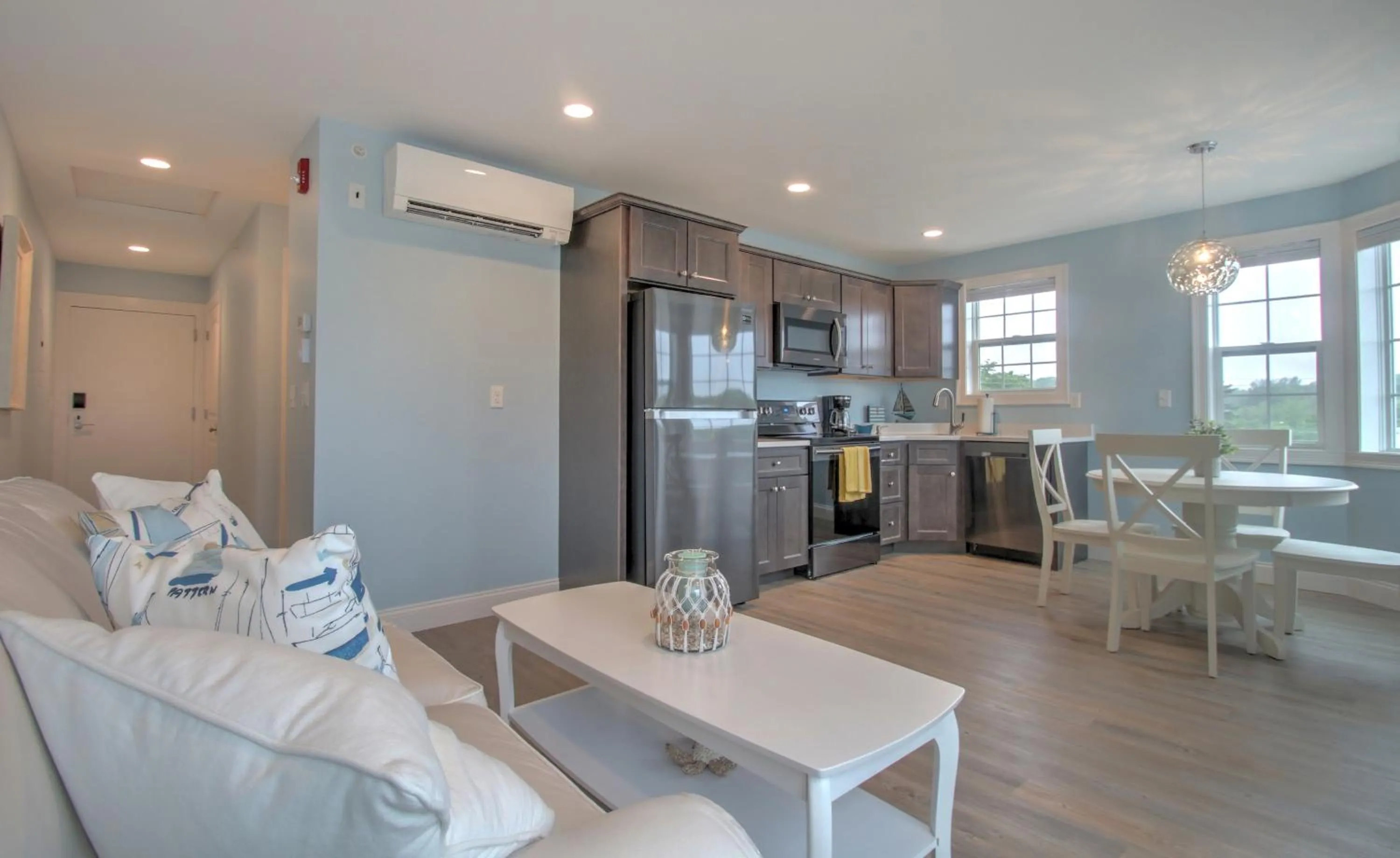 Kitchen or kitchenette in Atlantic Ocean Suites