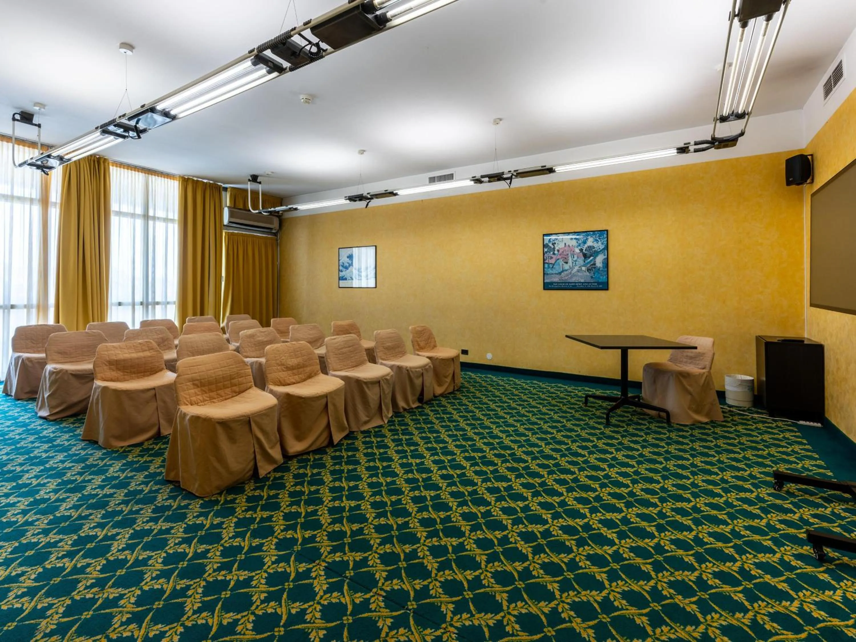 Meeting/conference room in B&B Hotel Borgaro Torinese