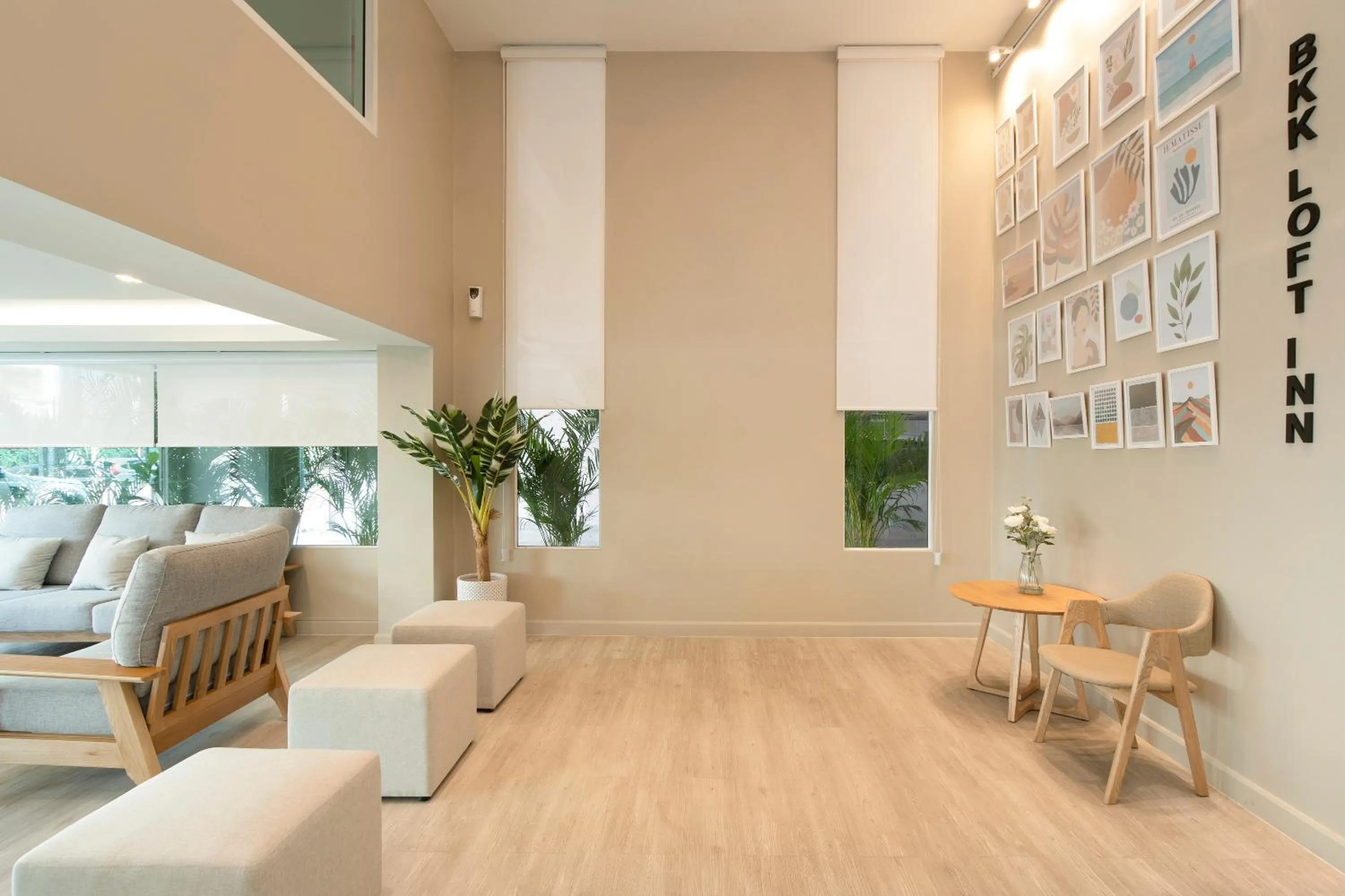 Lobby or reception in Bangkok Loft Inn