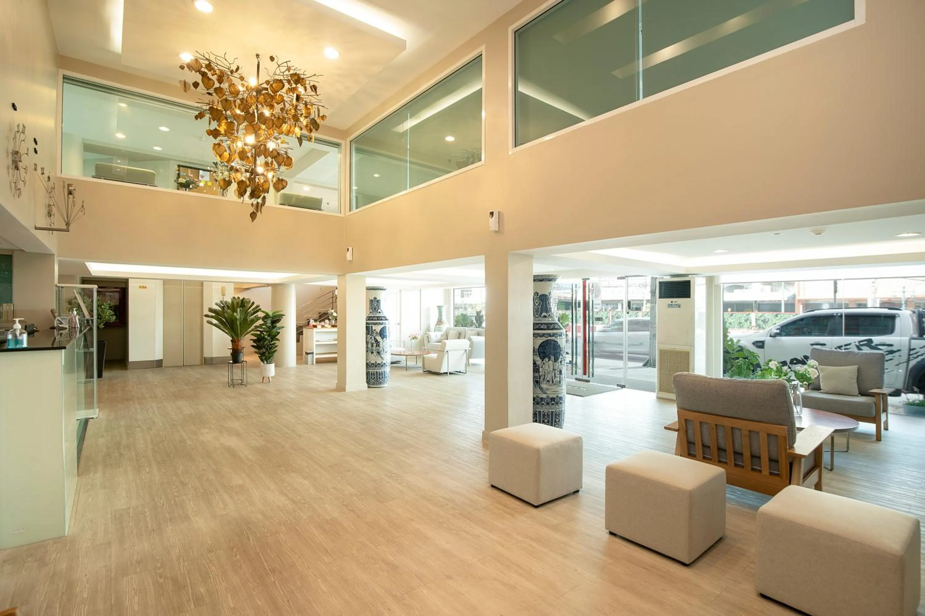 Lobby or reception in Bangkok Loft Inn