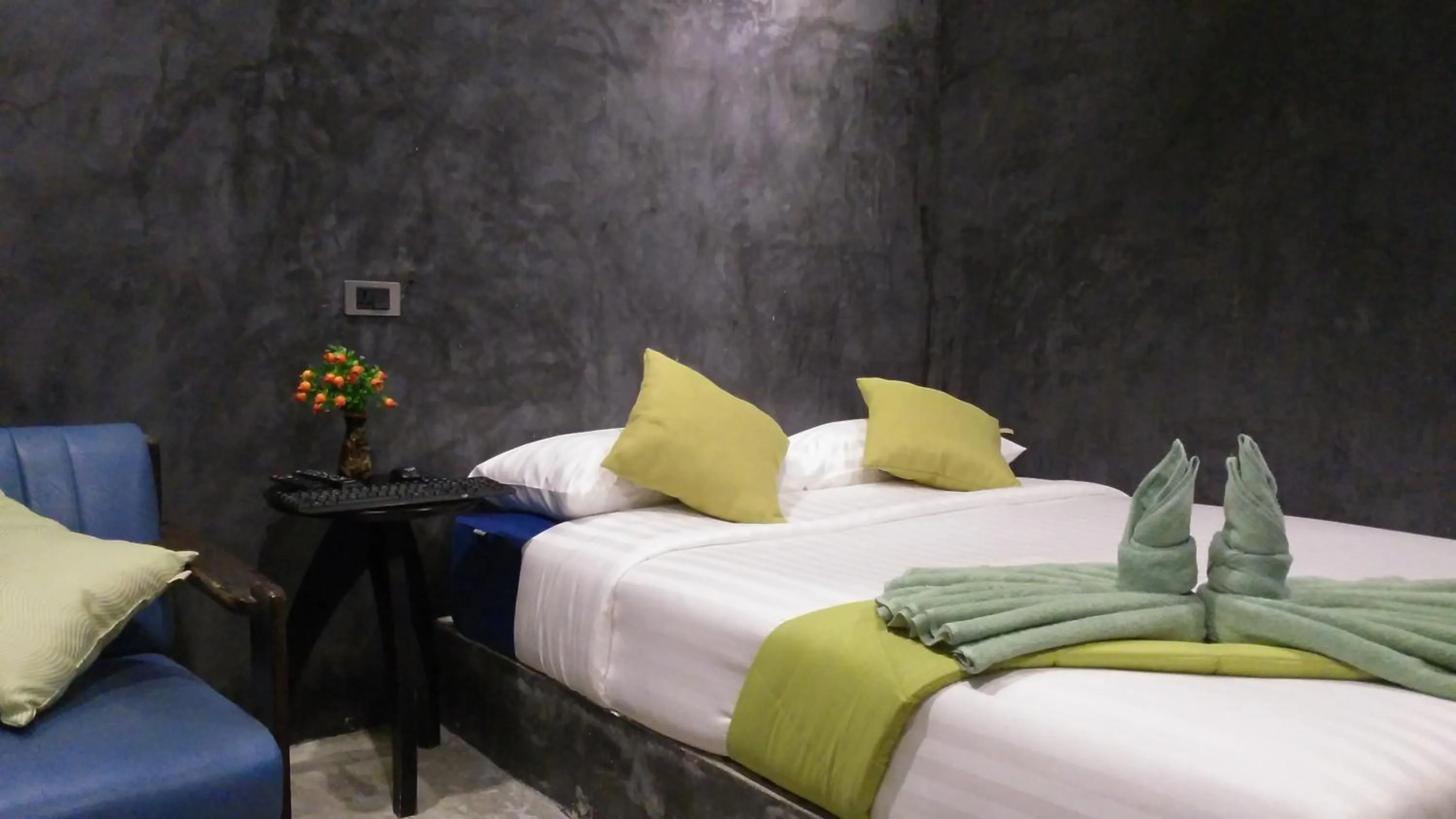 Bed in La Chambre Boutique @ Ko Lanta