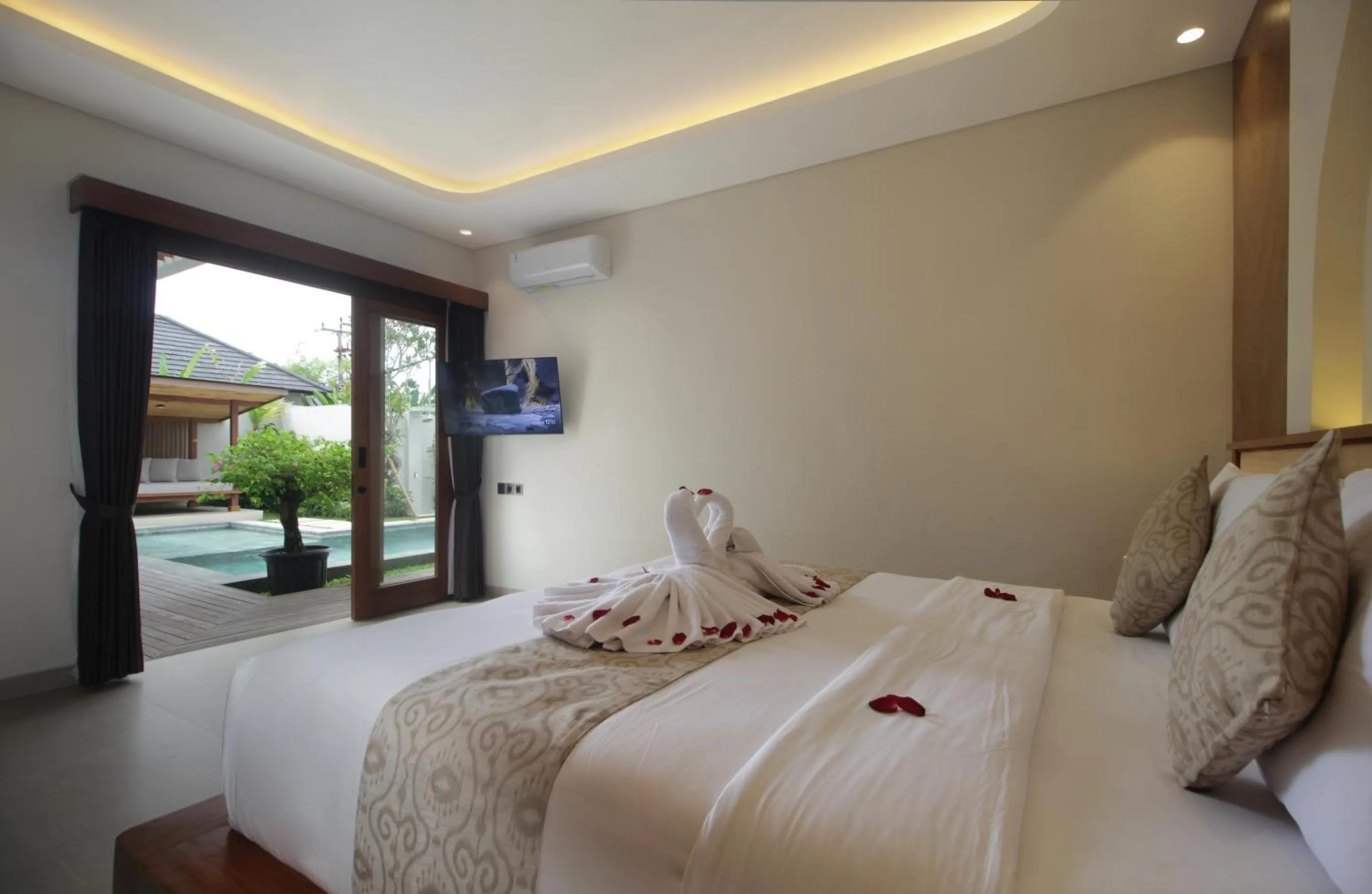 Bedroom, Bed in The Murdha Villa