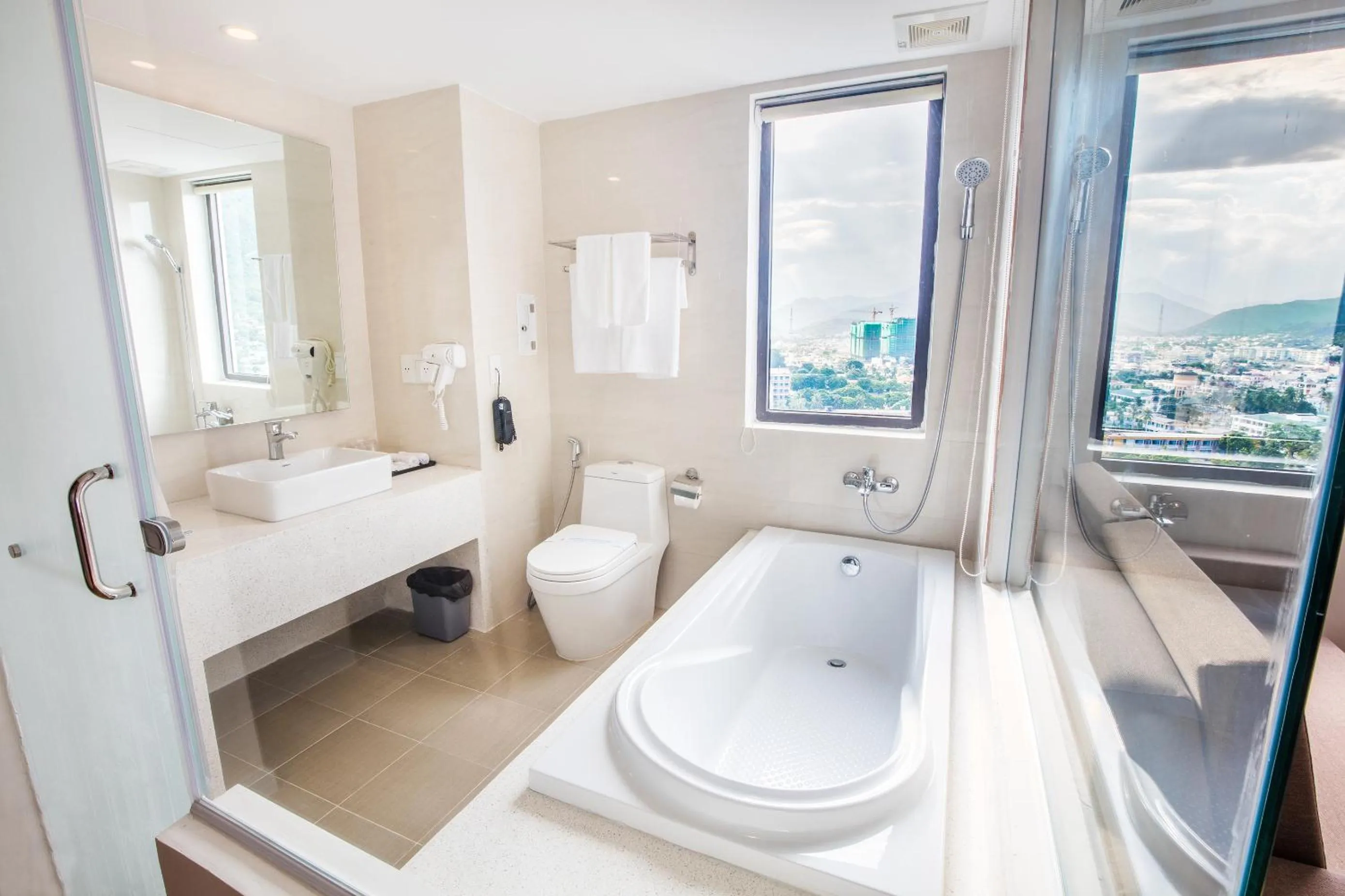 Bathroom in King Town Grand Hotel & Wedding Center