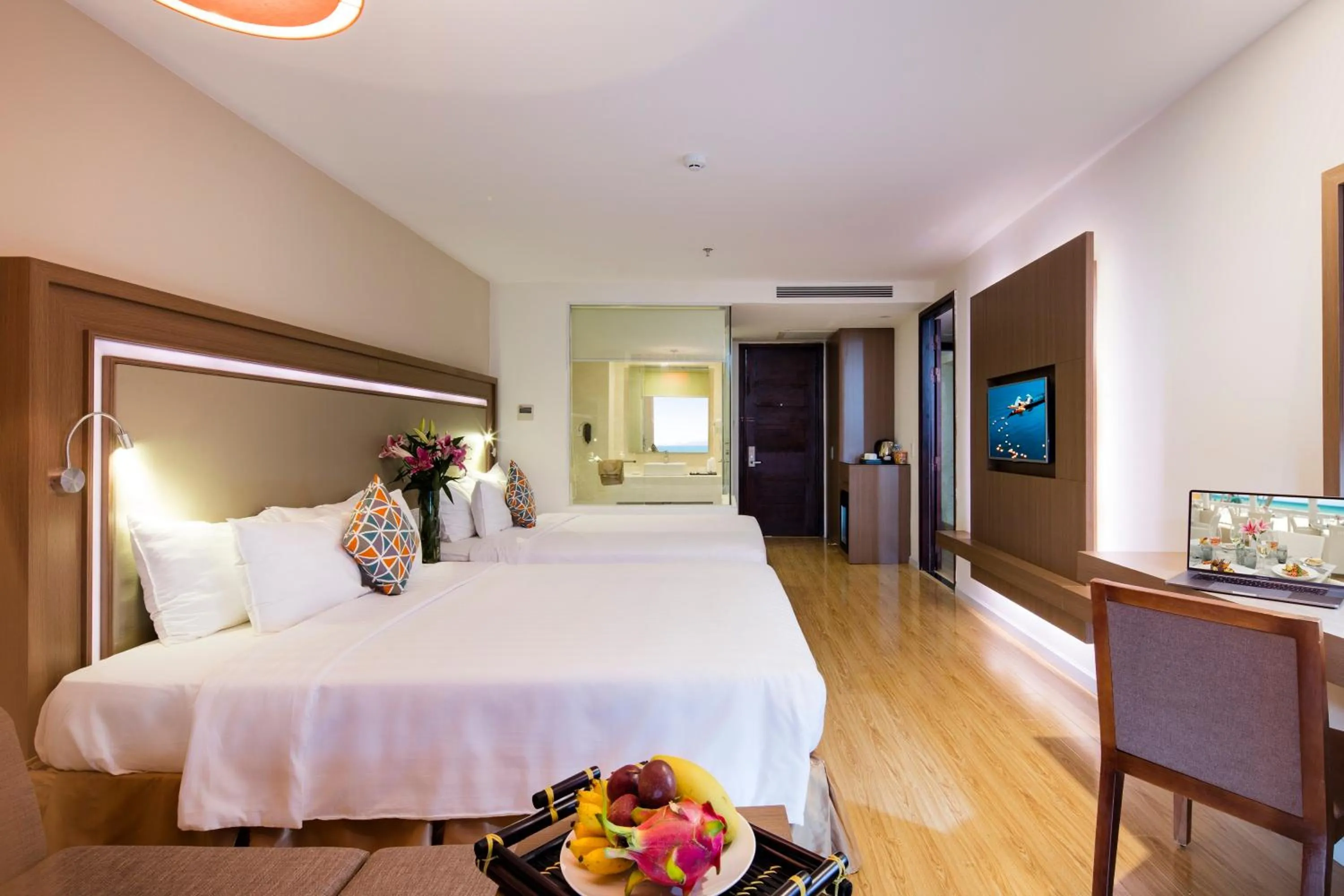 Bedroom, Bed in King Town Grand Hotel & Wedding Center