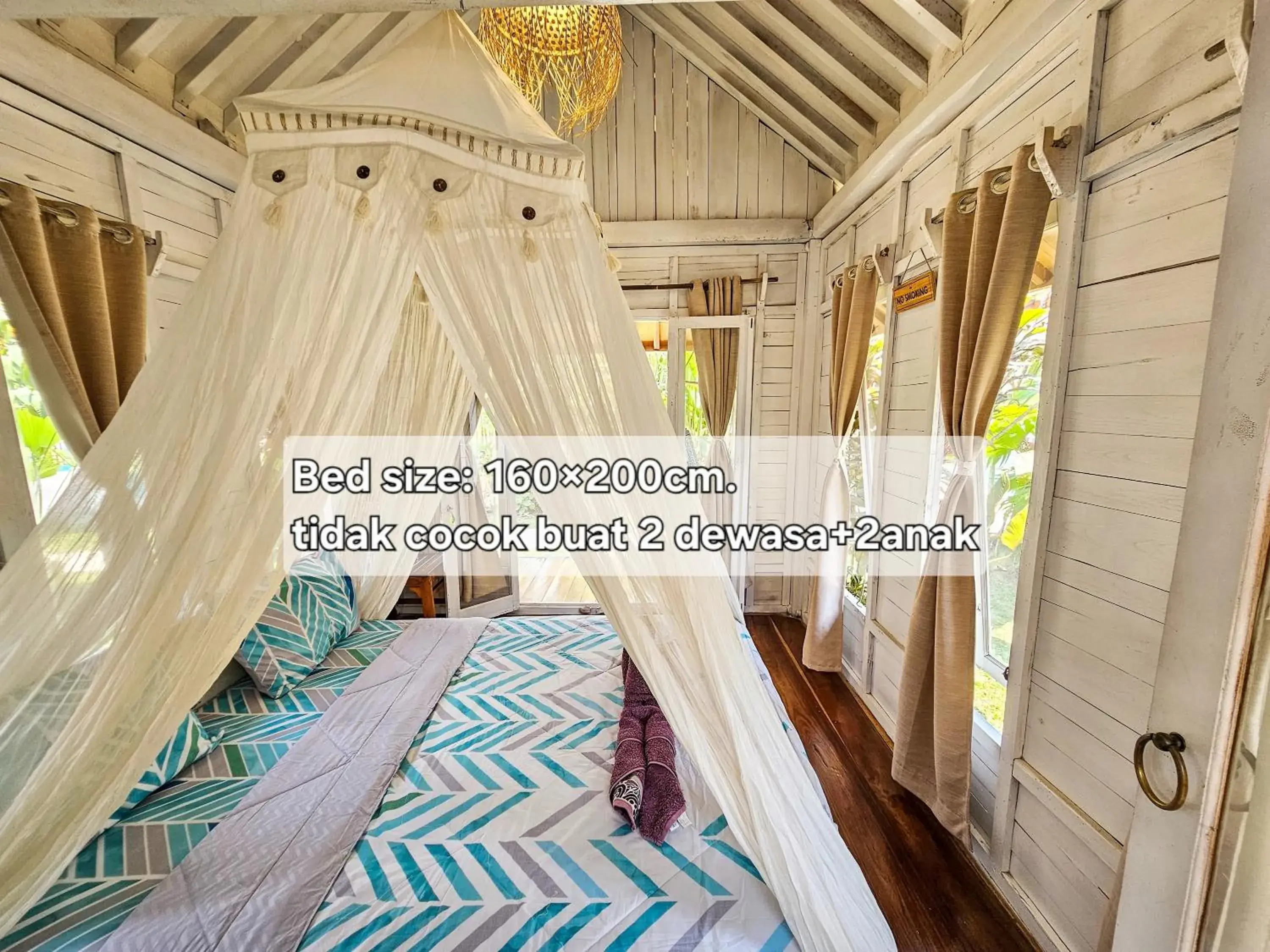 Double Room in Janur Bungalow Double Room in Janur Bungalow