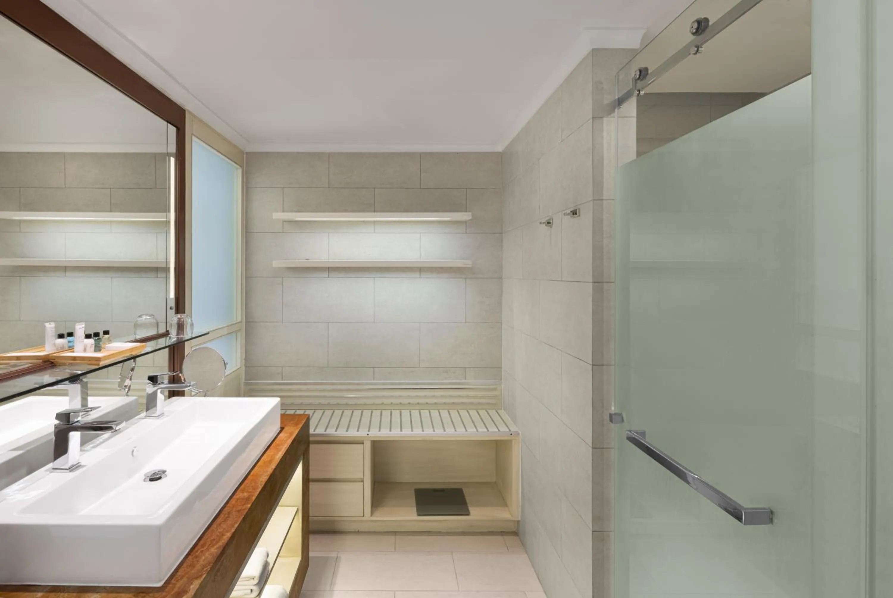 Bathroom in Radisson Blu Resort Galle