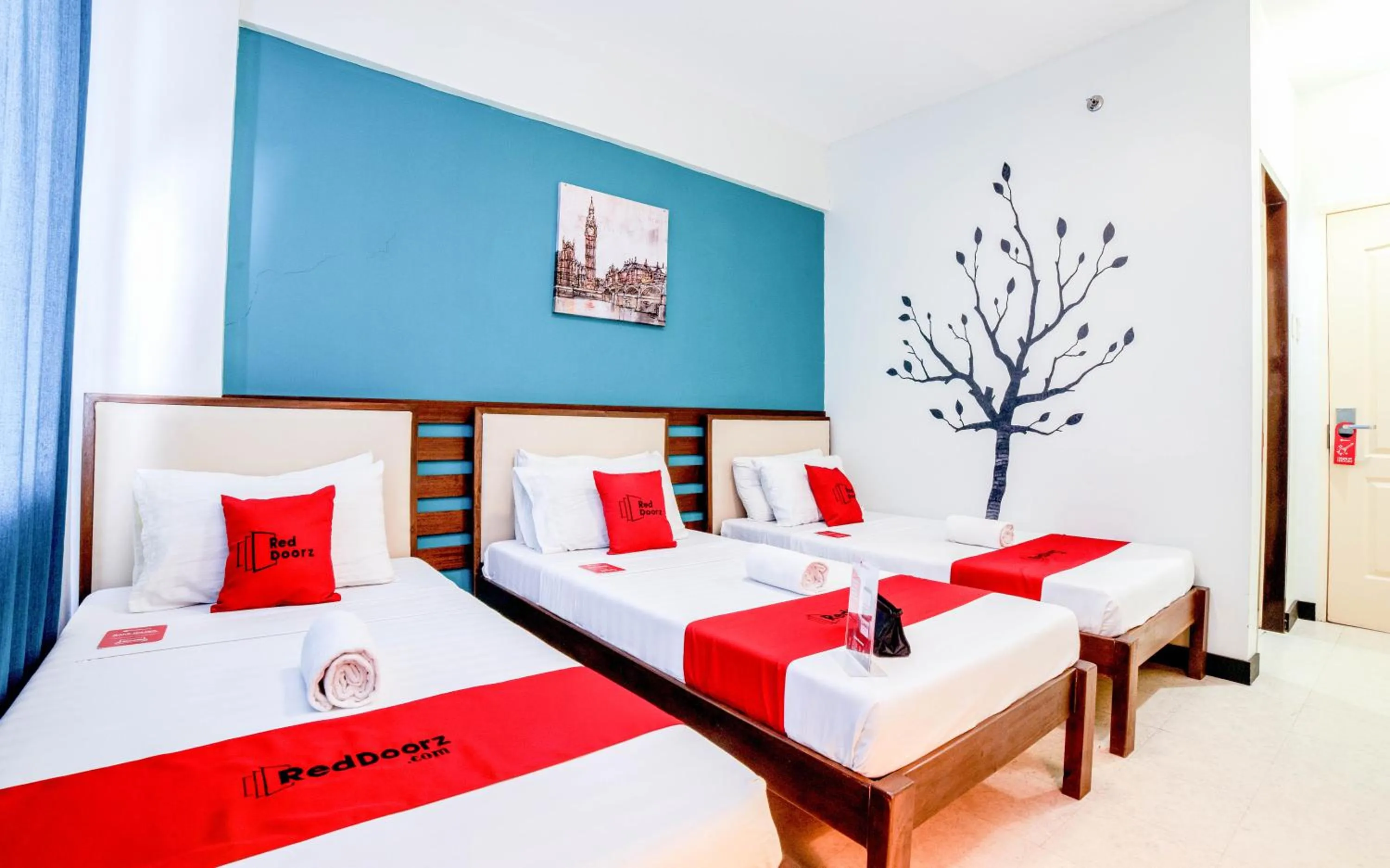 Bed in RedDoorz Plus near Rizal Junction