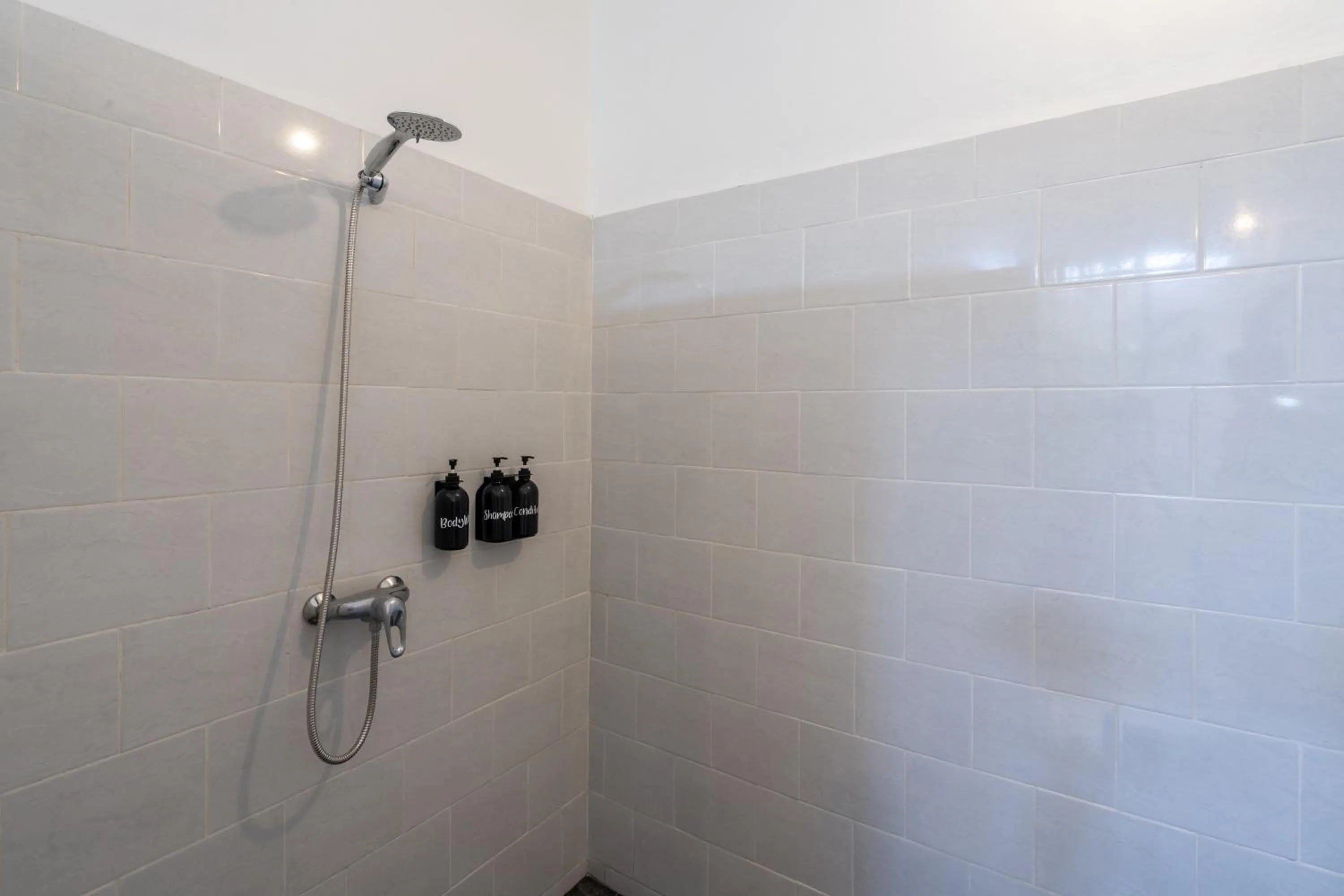 Shower in Pennylane Villa