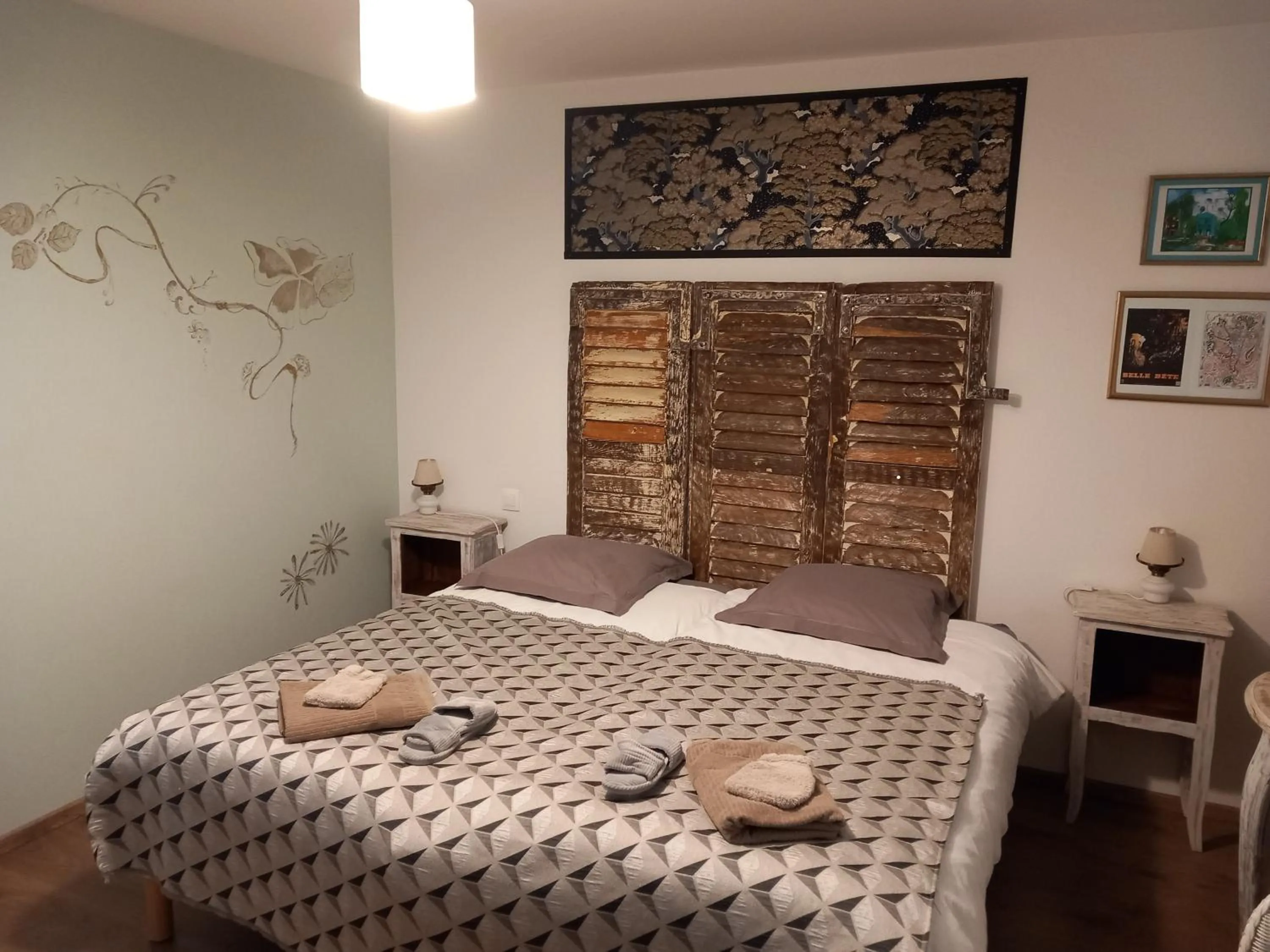 Photo of the whole room, Bed in Hagebuche