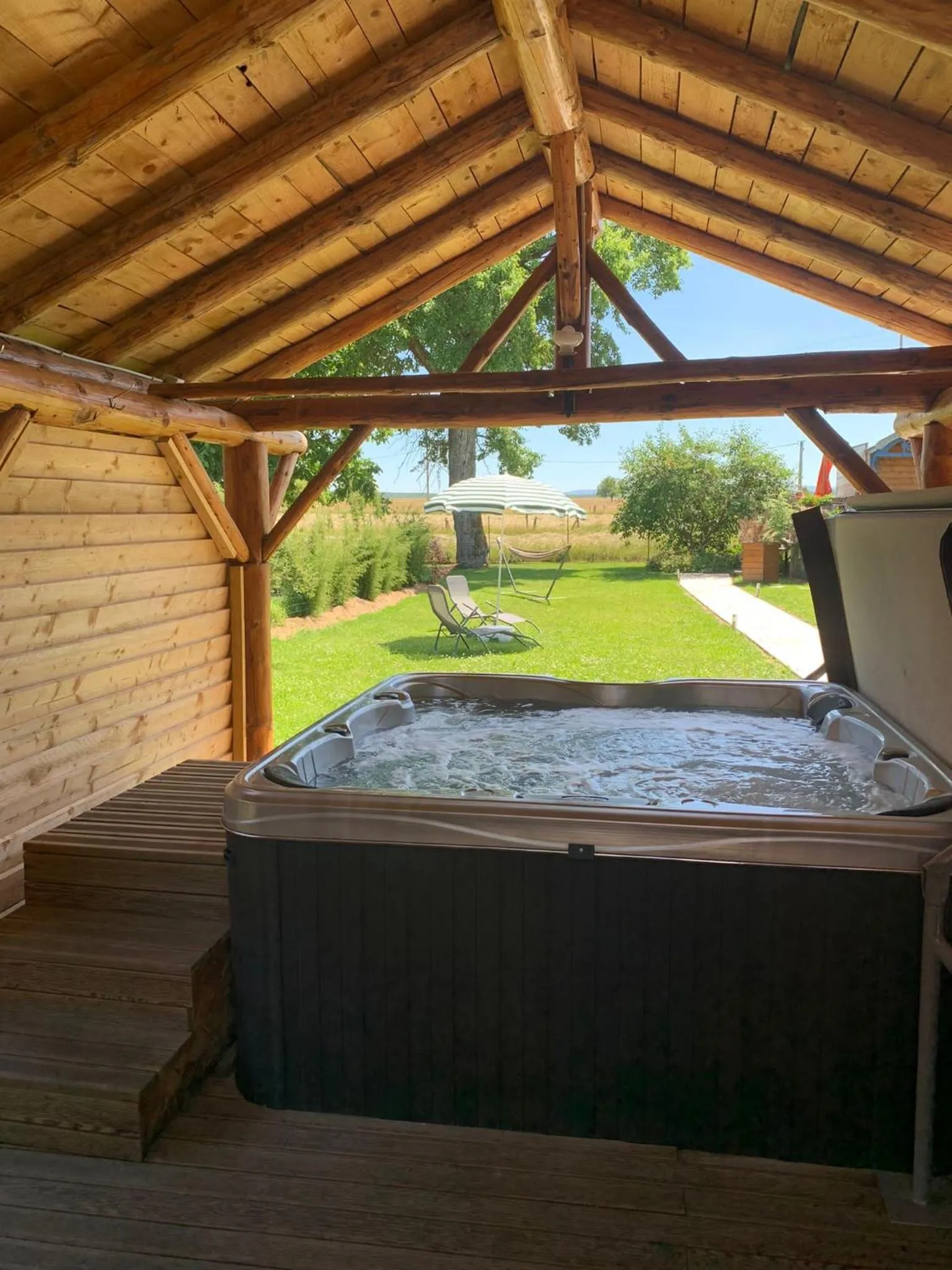 Hot Tub in Hagebuche
