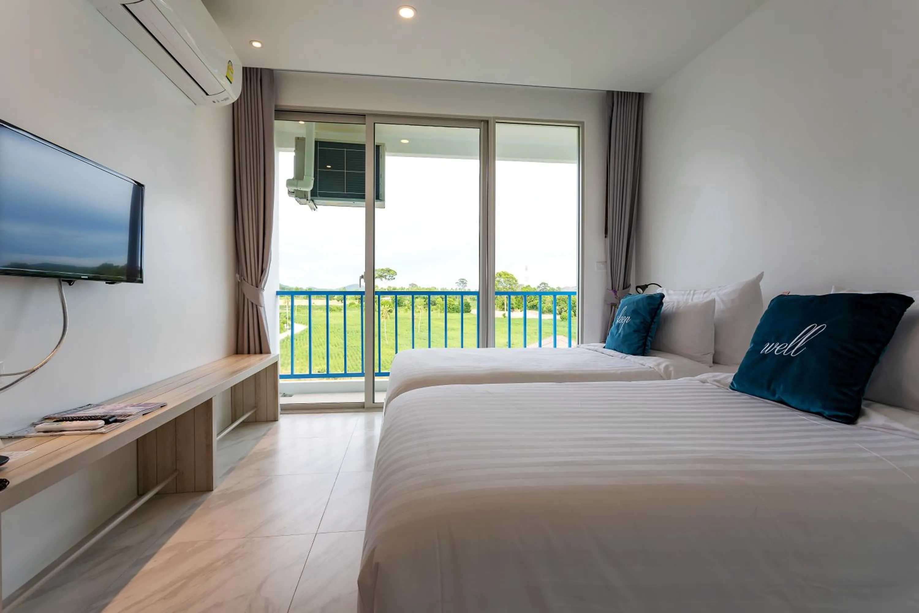 Bed in Costa Village Bangsaray