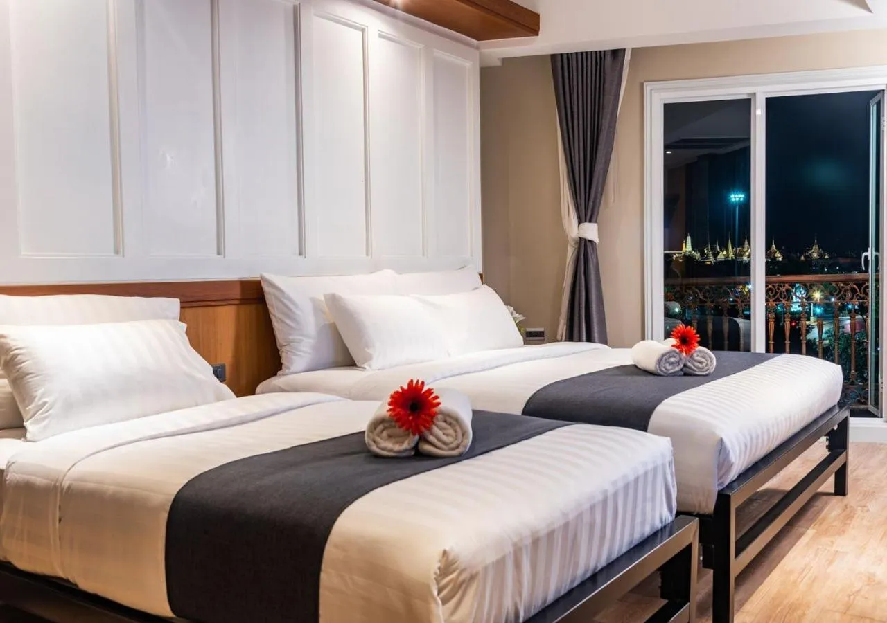 Bedroom, Bed in Dang Derm In The Park Khaosan