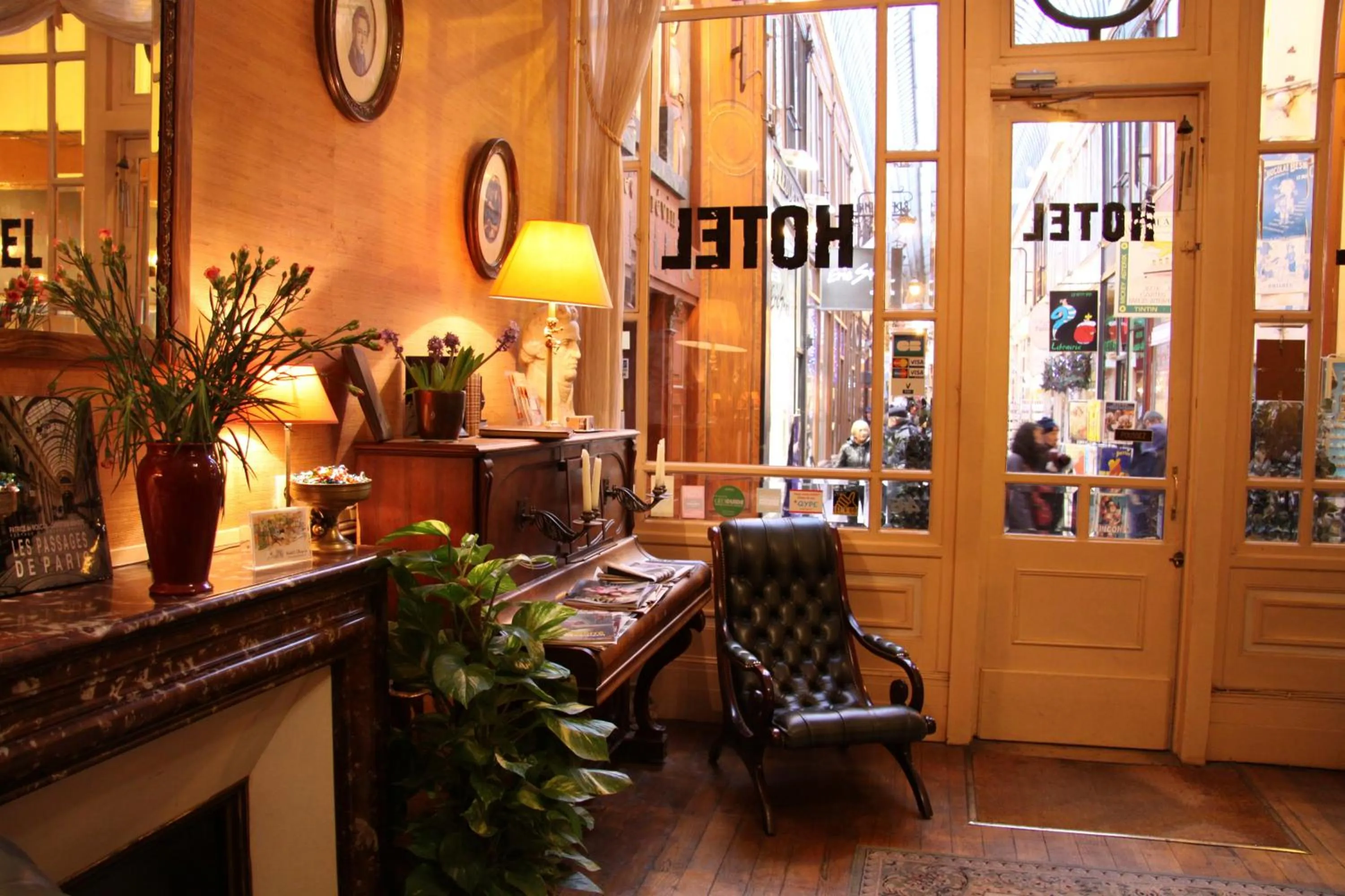 Lobby or reception in Hôtel Chopin