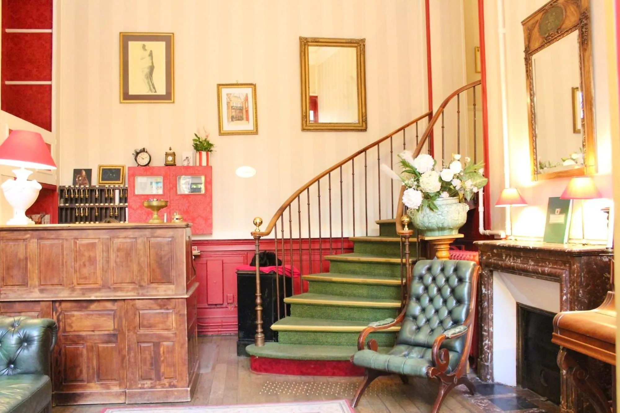 Lobby or reception in Hôtel Chopin