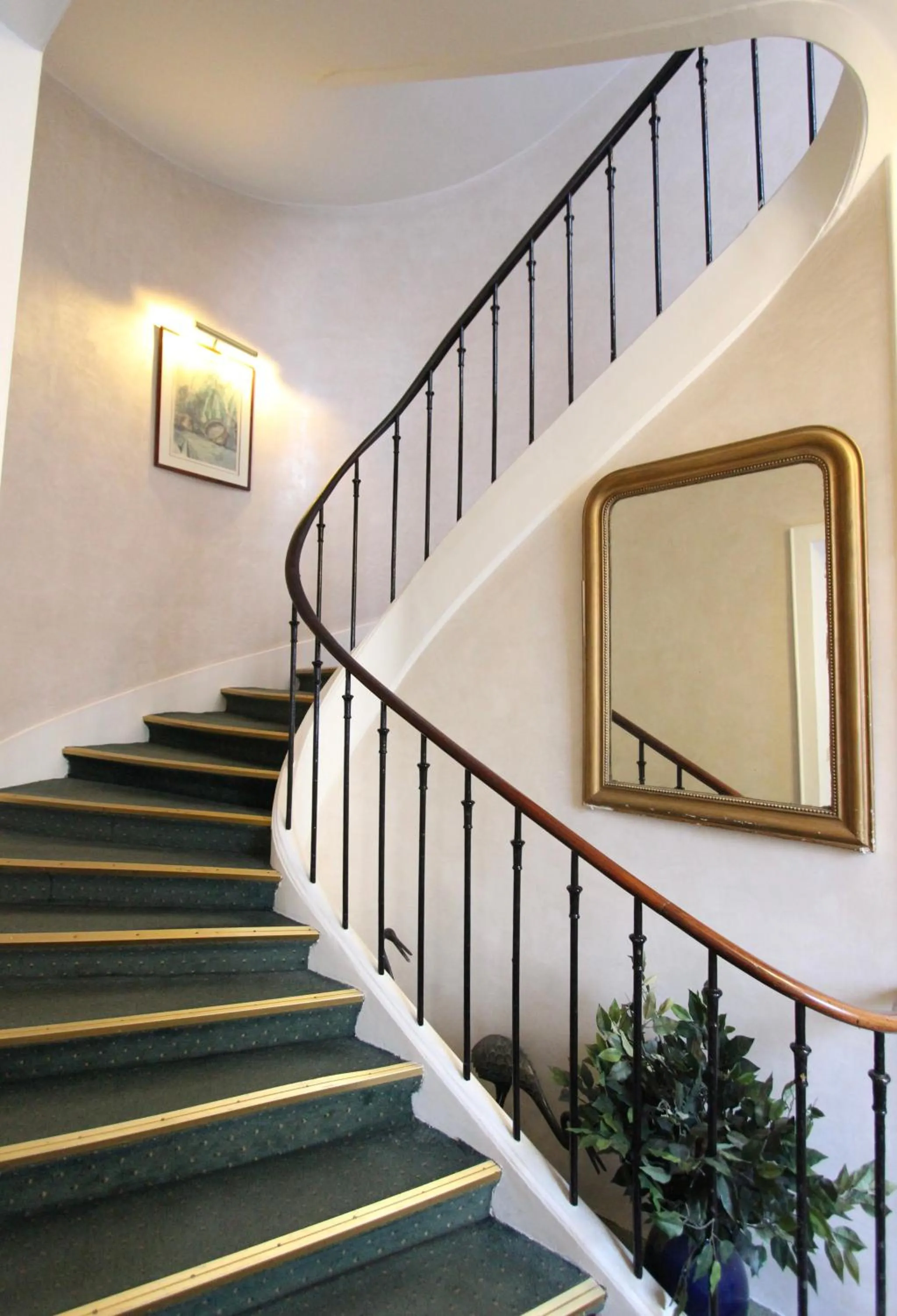 Lobby or reception in Hôtel Chopin