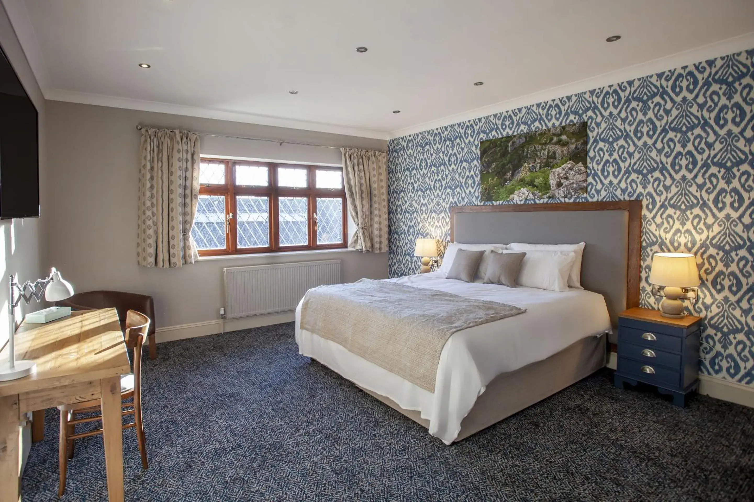 Family Junior Suite - single occupancy in The Woodborough Inn Family Junior Suite - single occupancy in The Woodborough Inn