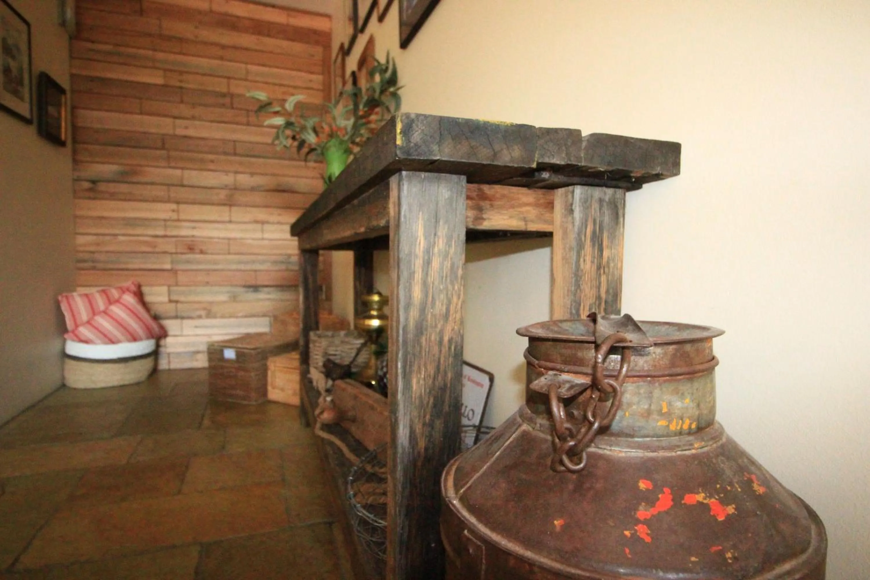 Decorative detail in Down to Earth Farm Retreat