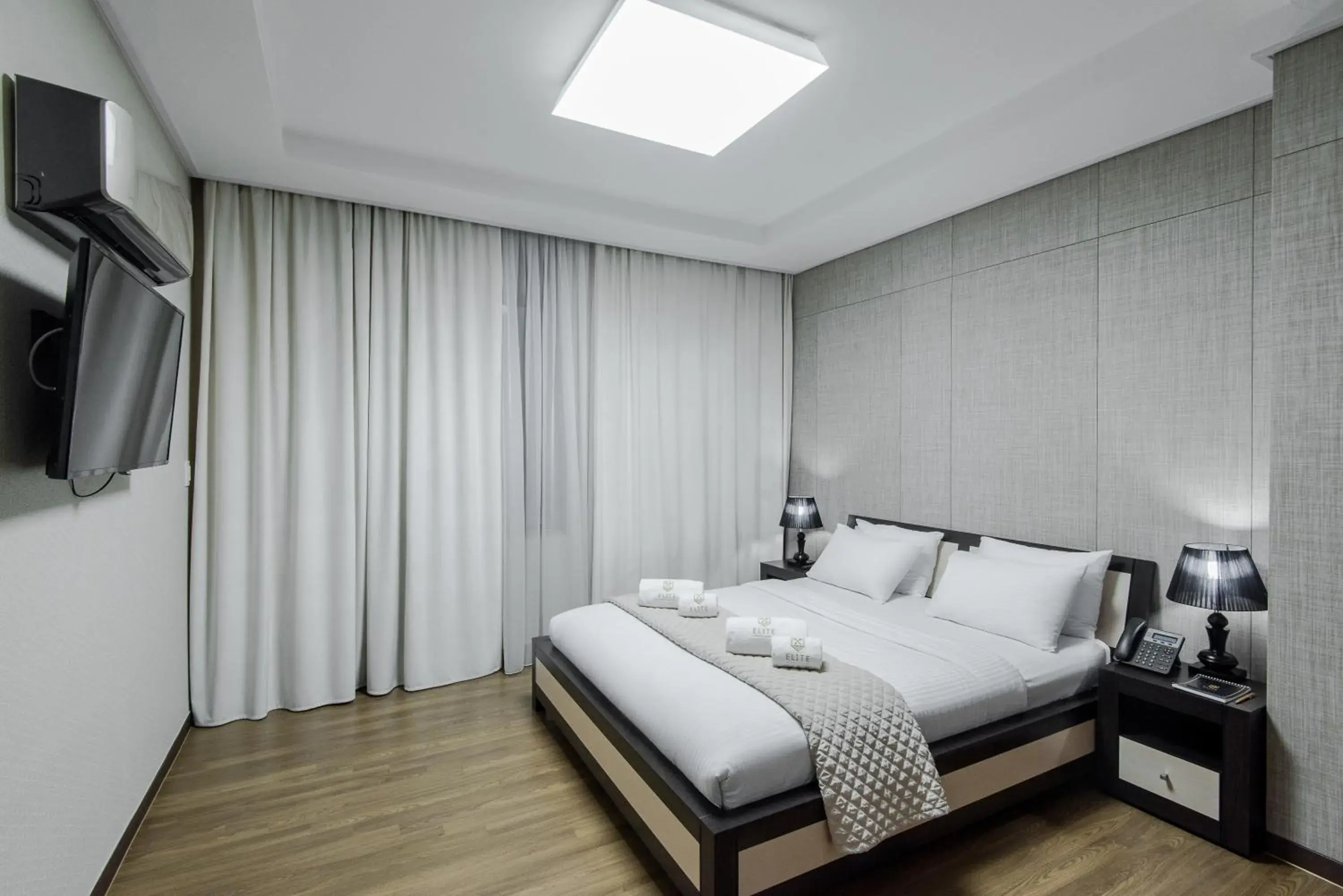 Deluxe Apartment in Elite Apart-Hotel Deluxe Apartment in Elite Apart-Hotel