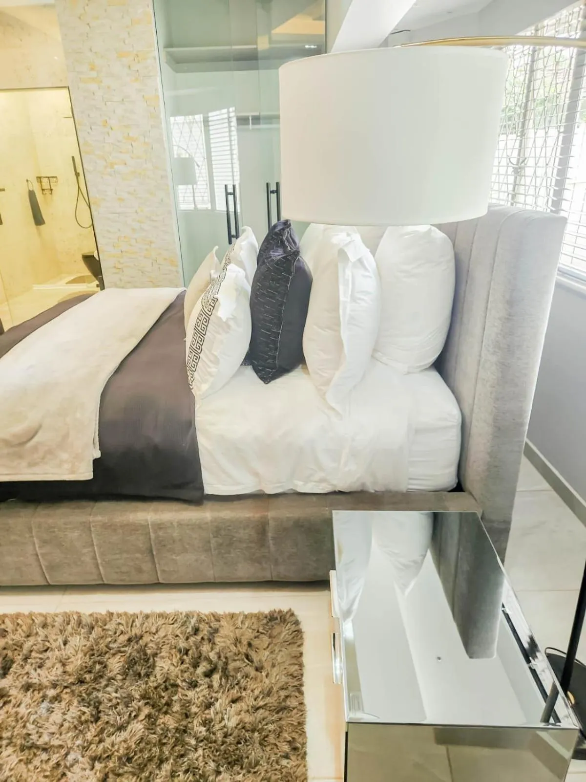 Bed in Hudson Haven Bed & Breakfast