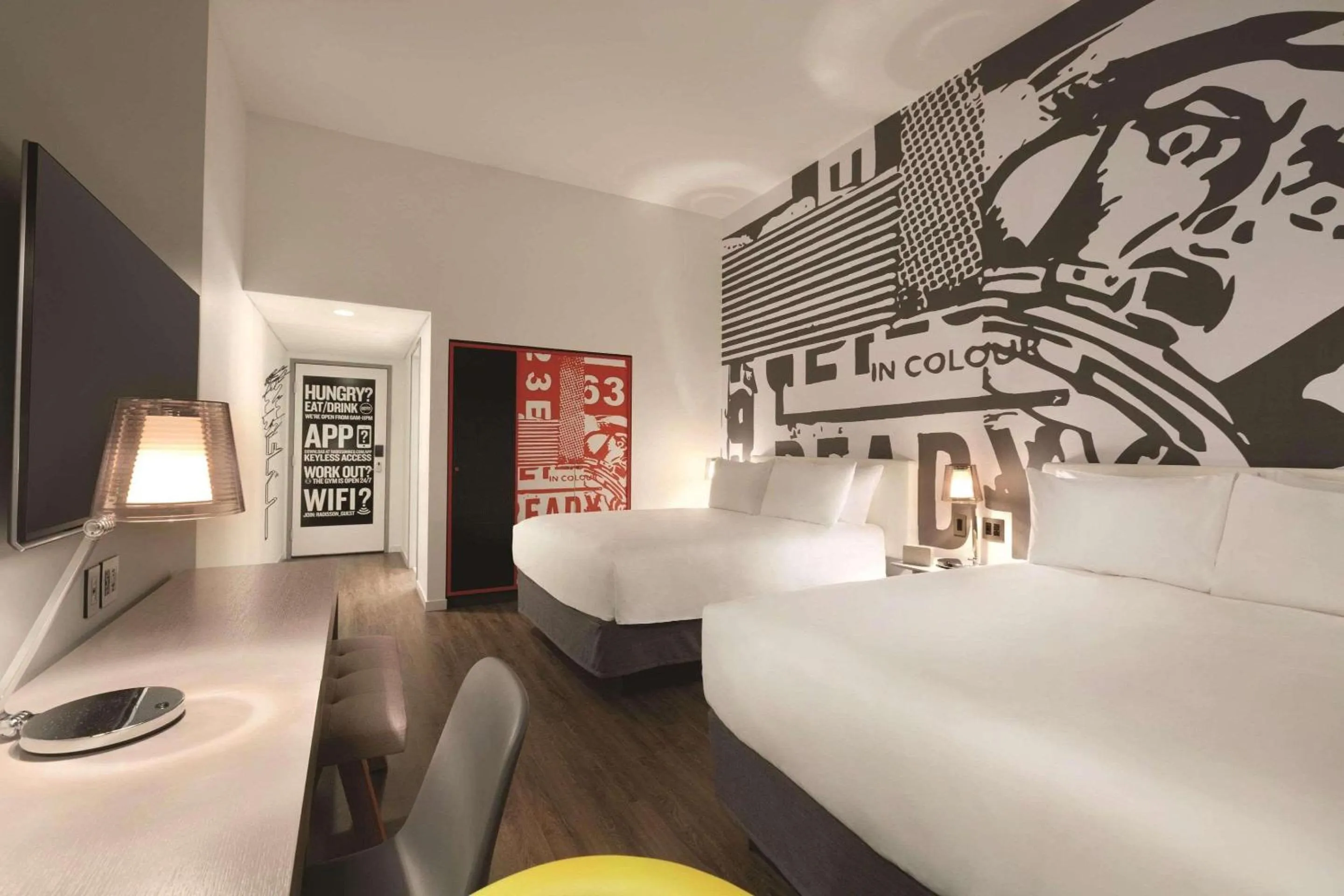 Bedroom in Radisson Red Minneapolis Downtown