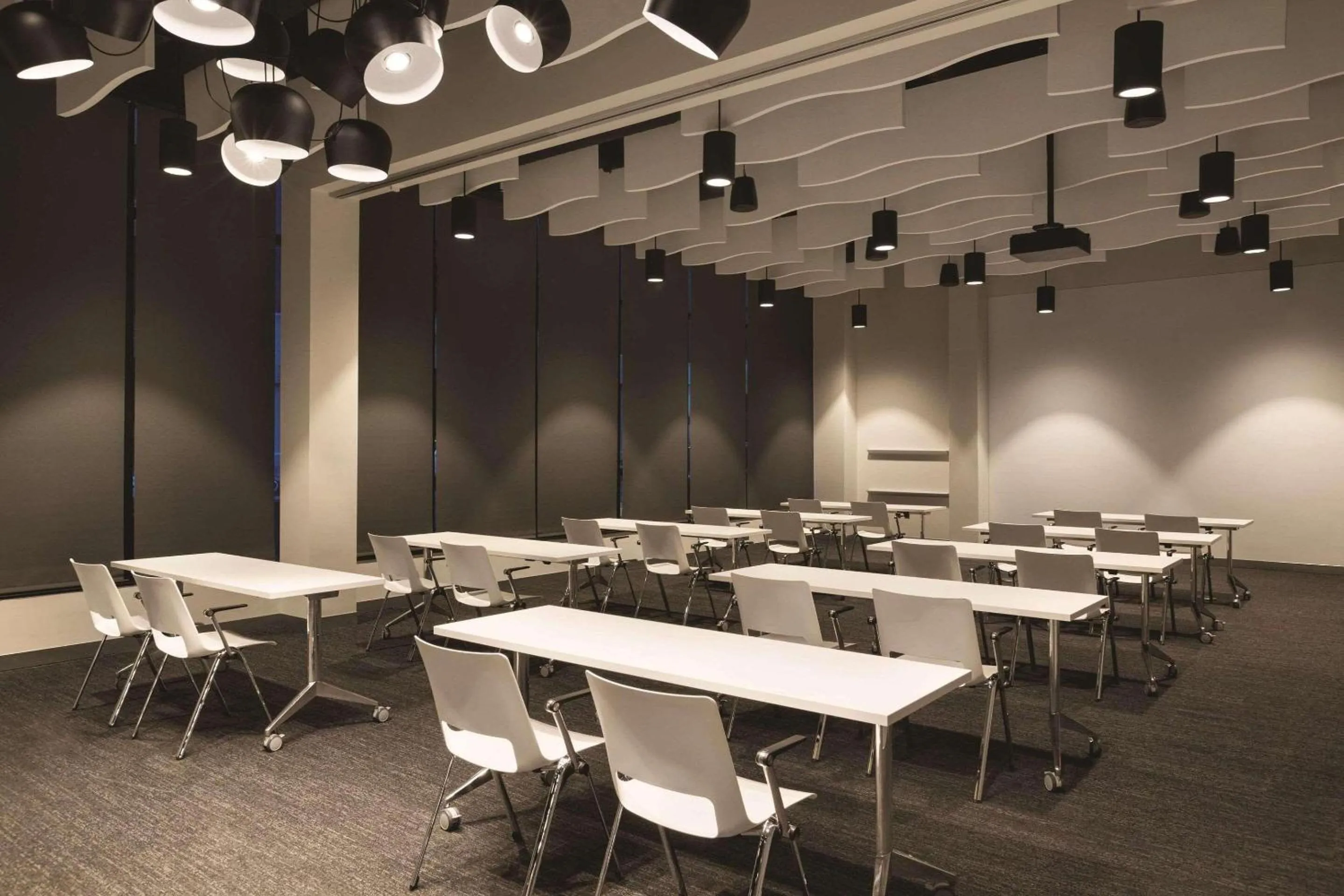 Meeting/conference room in Radisson Red Minneapolis Downtown