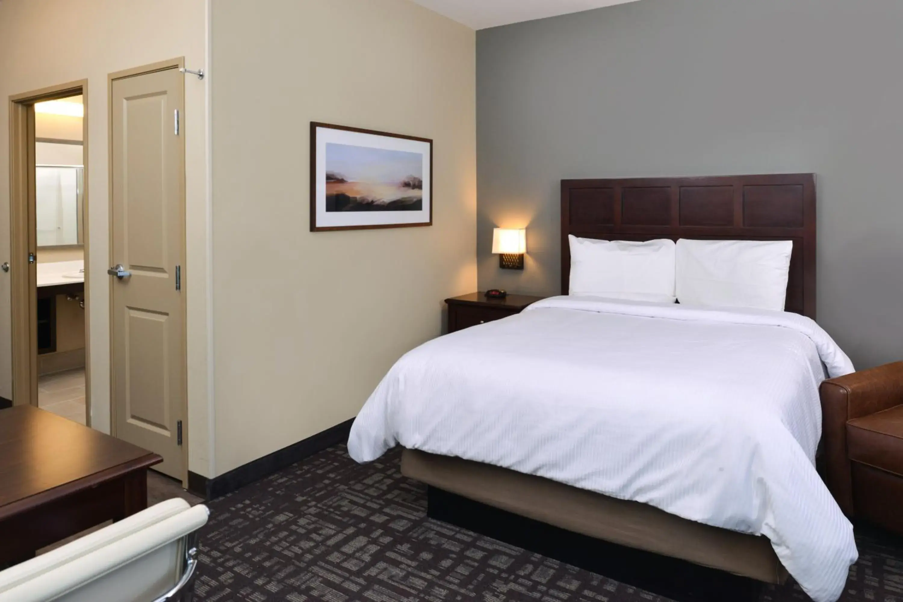 Queen Studio - single occupancy in Extended Stay America Suites - Donaldsonville - Gonzales Queen Studio - single occupancy in Extended Stay America Suites - Donaldsonville - Gonzales