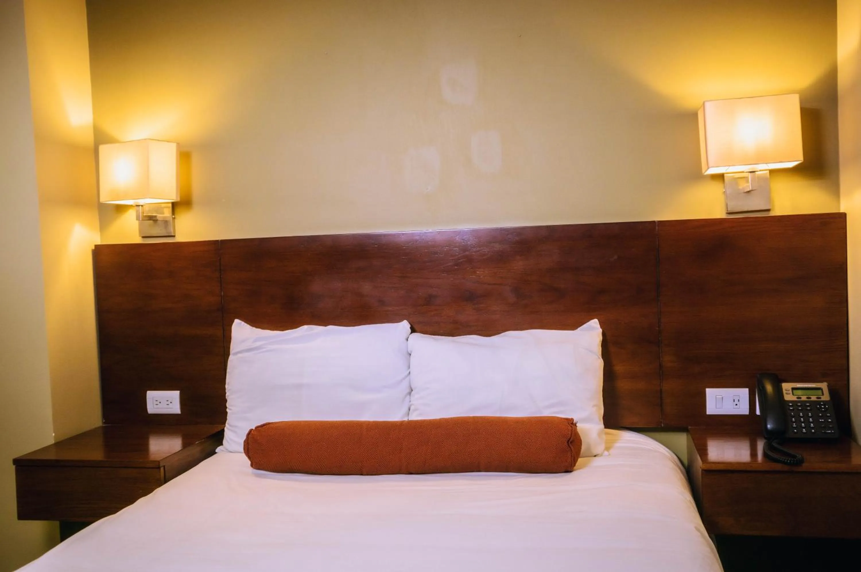 Bed in Hotel Posada del Virrey