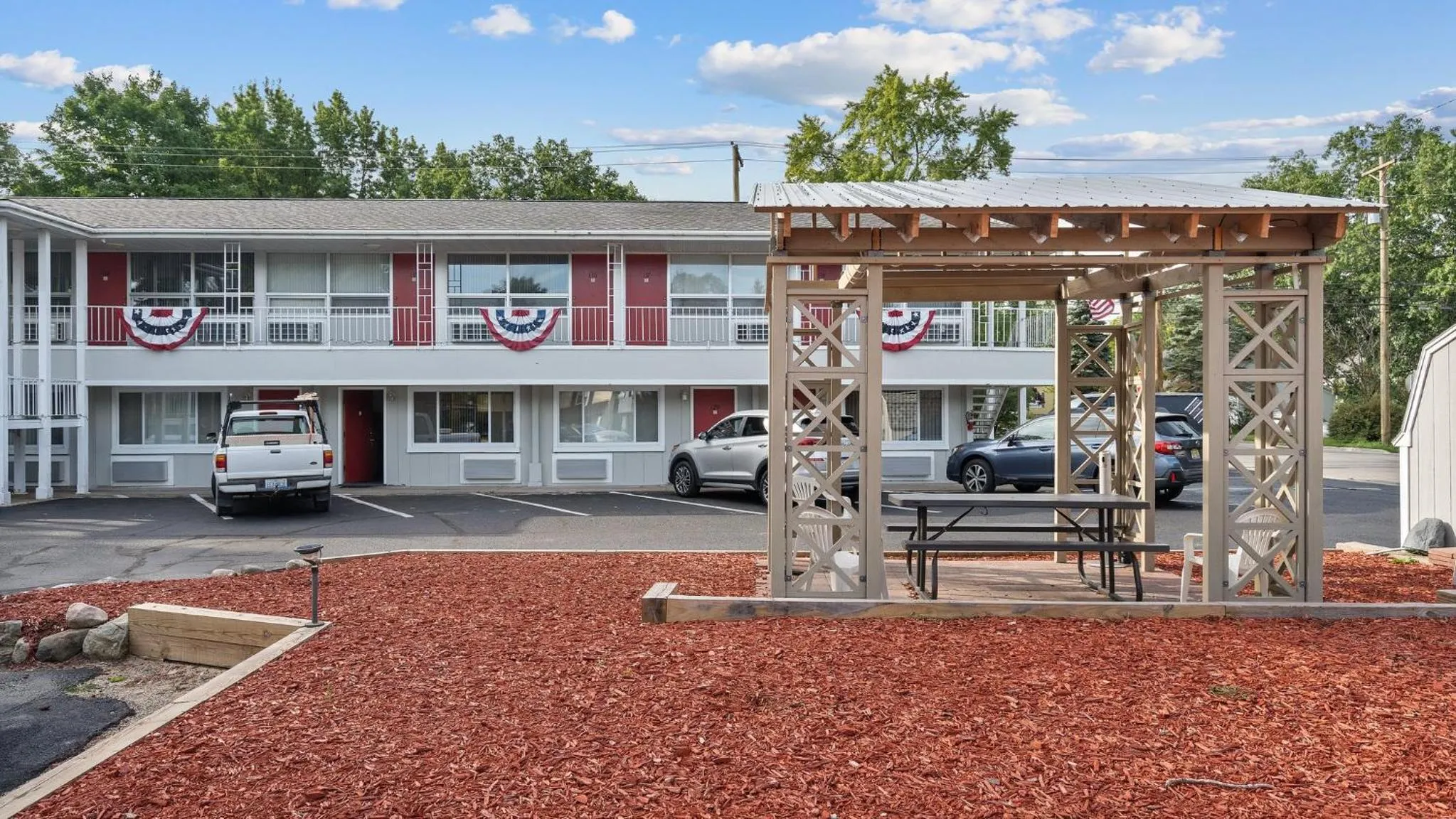 Grand Traverse Motel