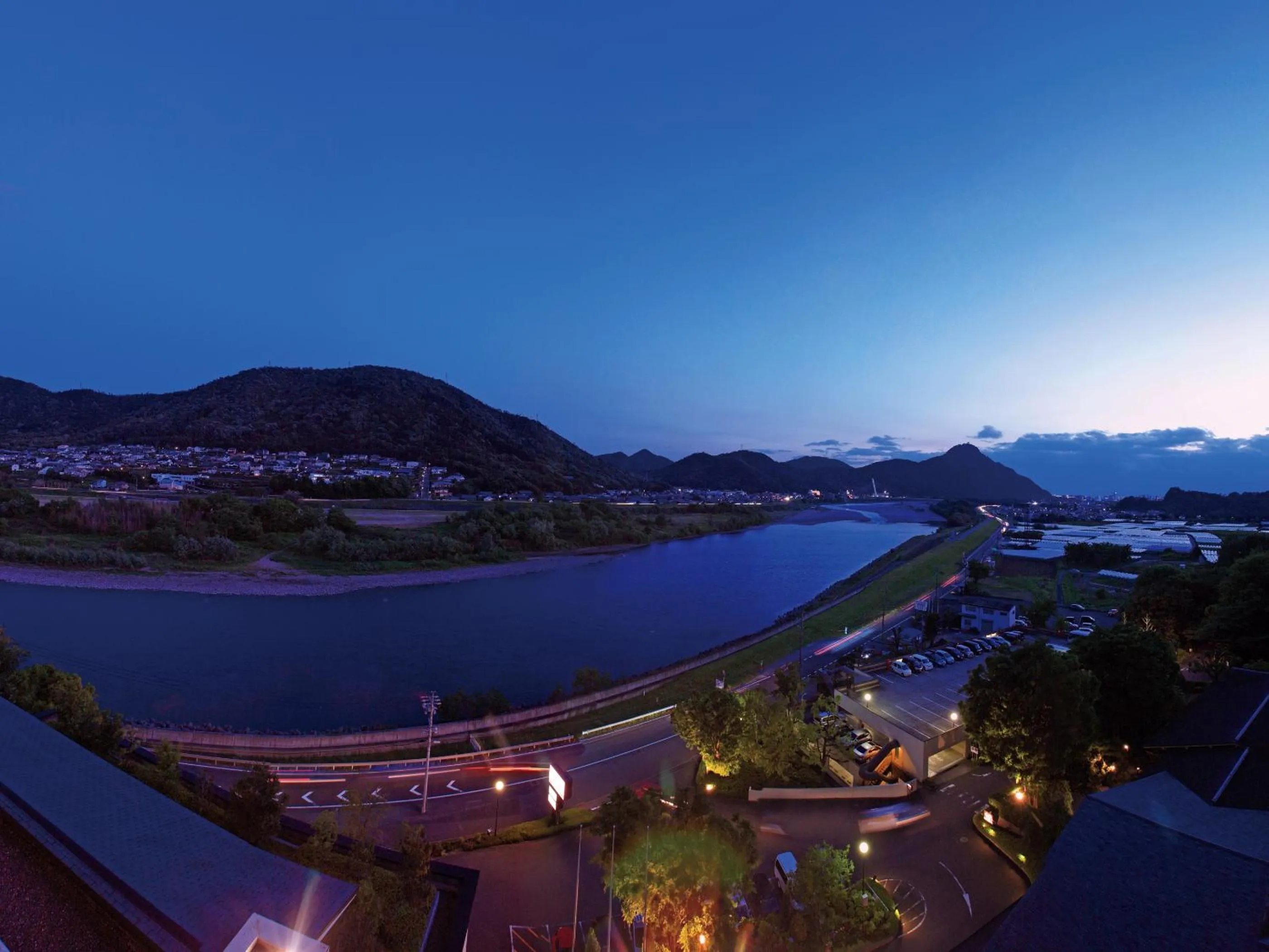 Off site in Nagaragawa Seiryu Hotel