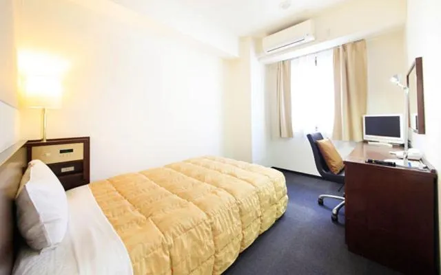 Bedroom, Bed in Urban Hotel Tokyo Fuchu Nishiguchi