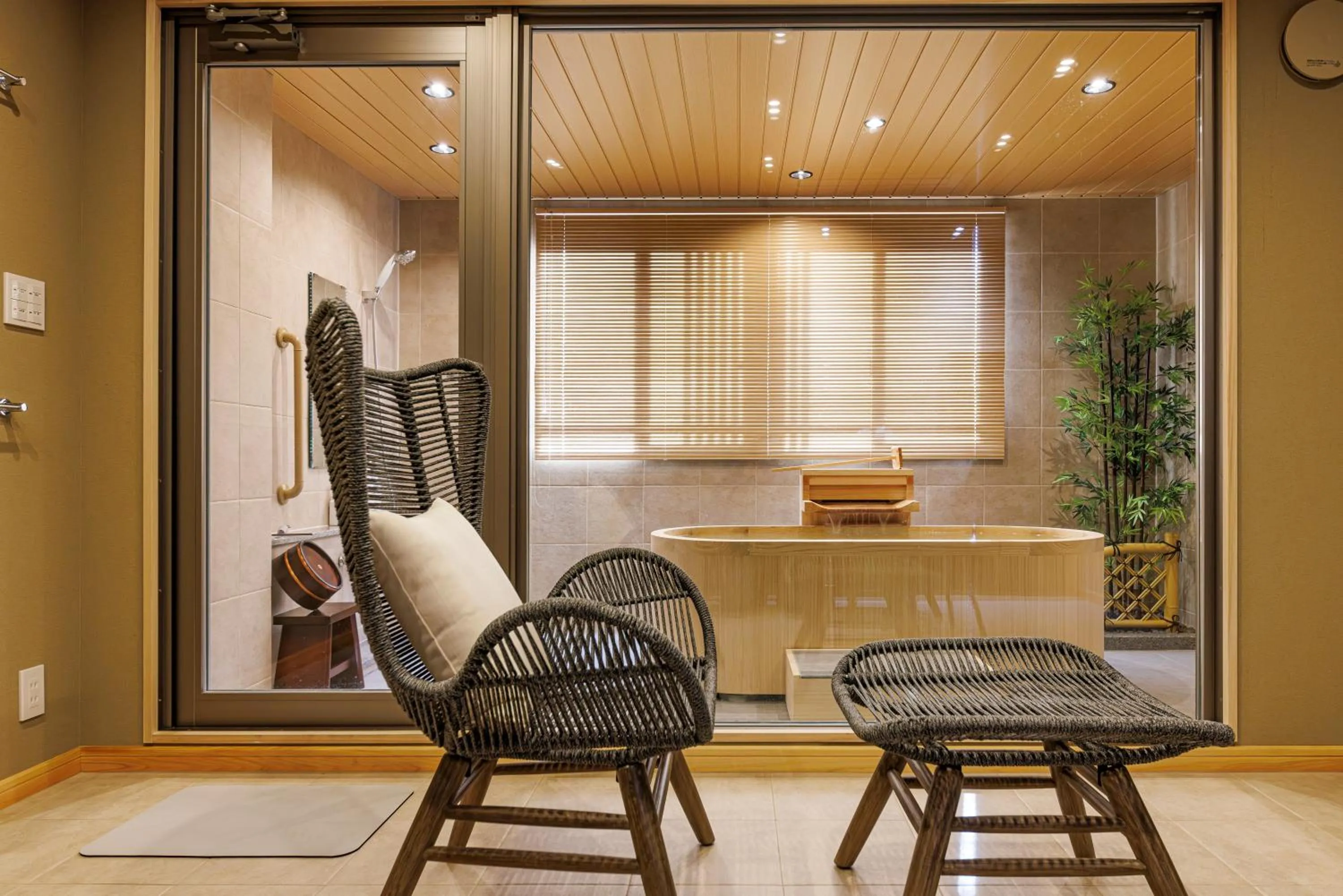 Living room in Izu atagawa Yubana mankai -Adult Only-