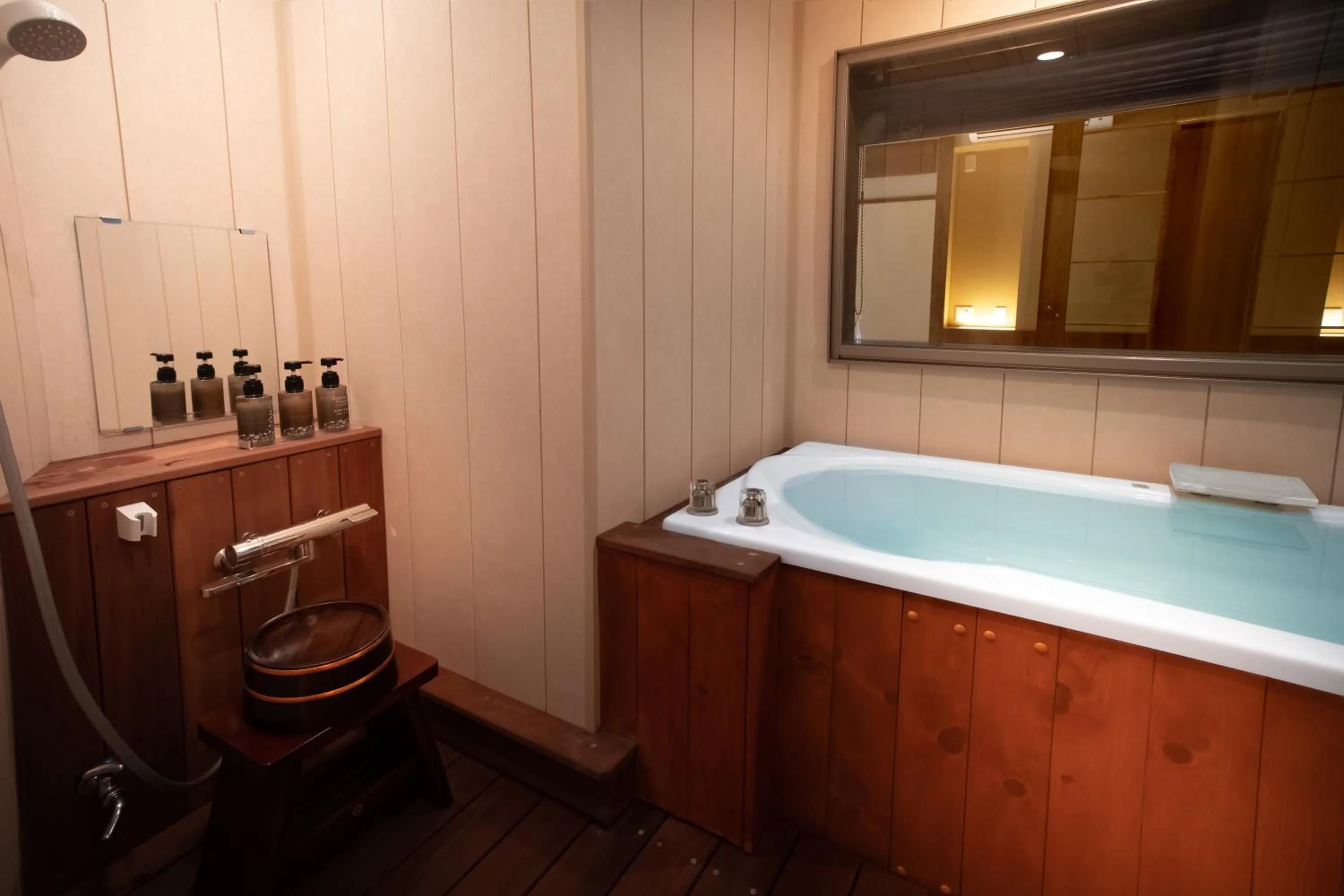 Hot Tub in Izu atagawa Yubana mankai -Adult Only-