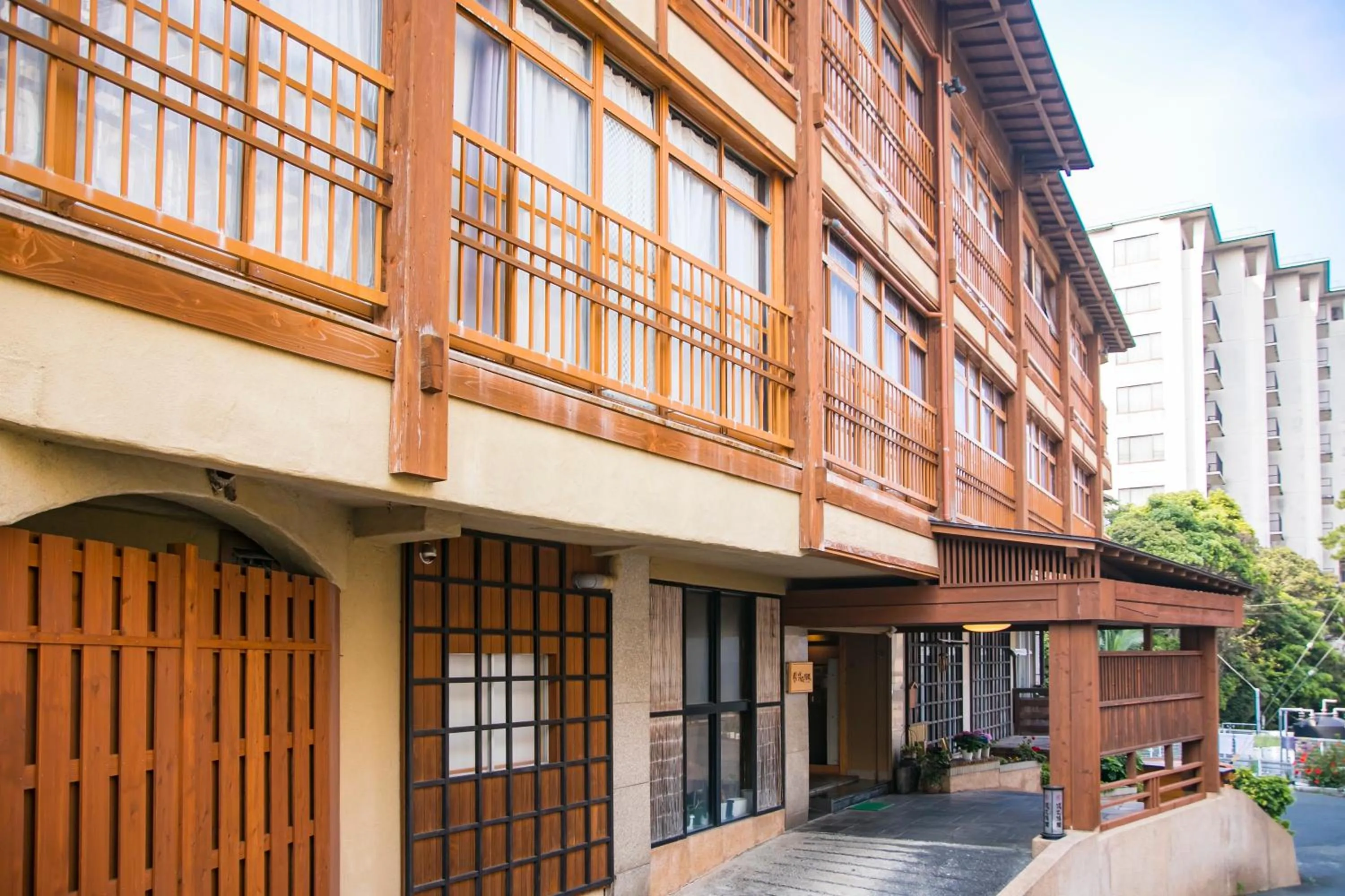 Facade/entrance in Izu atagawa Yubana mankai -Adult Only-