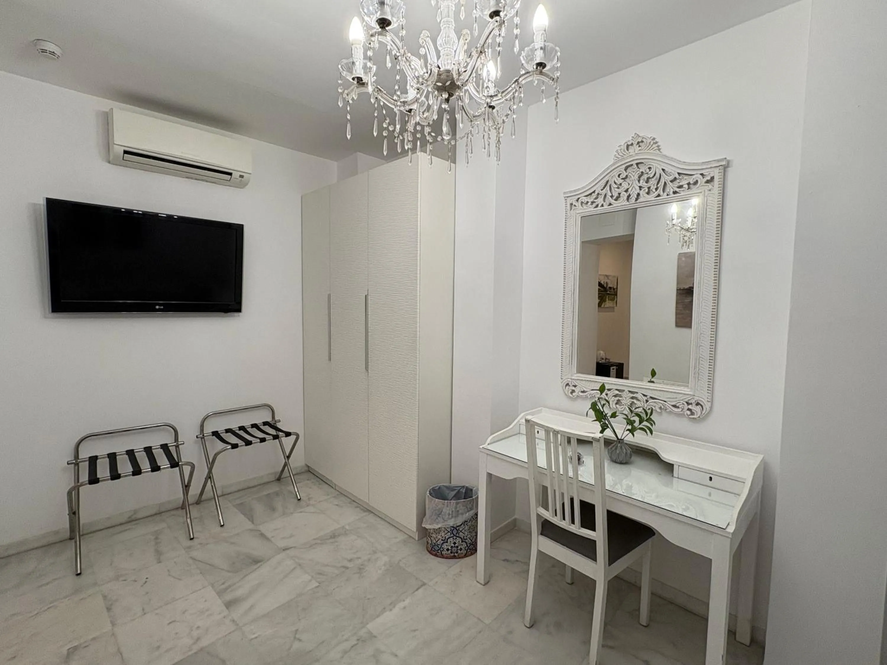 TV and multimedia in Un Patio al Sur