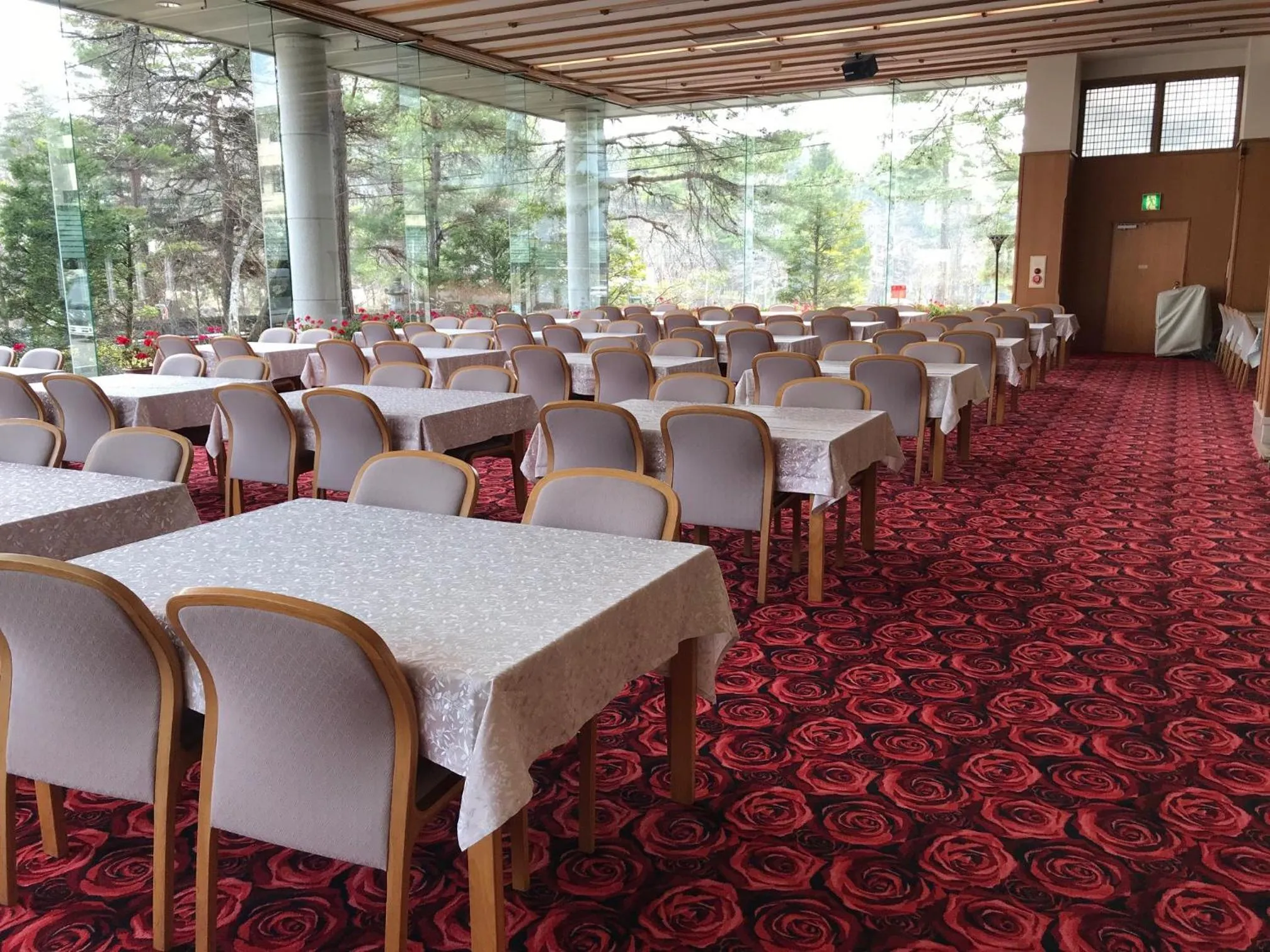 Restaurant/places to eat in Tateyama Prince Hotel