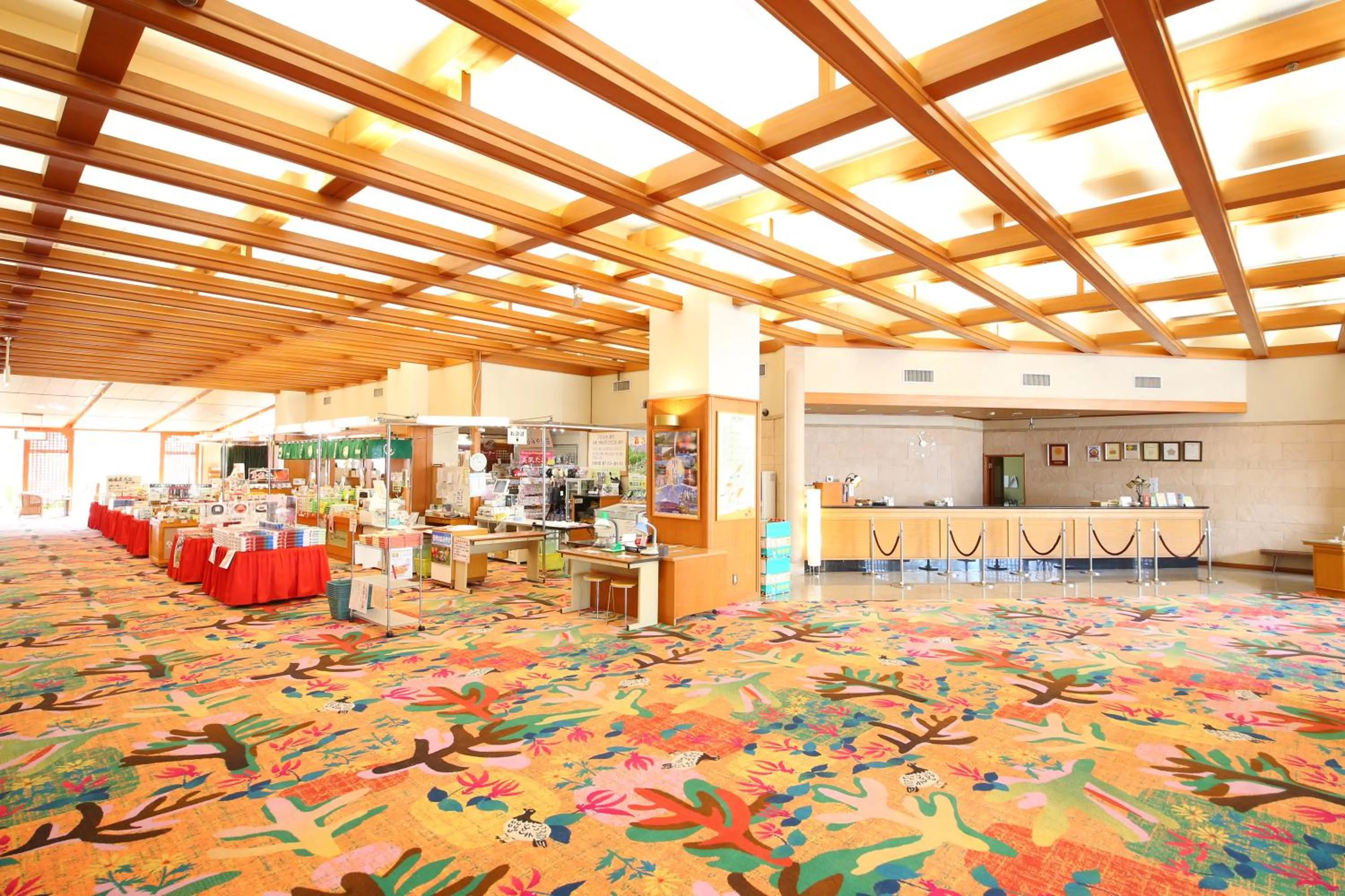 Lobby or reception in Tateyama Prince Hotel
