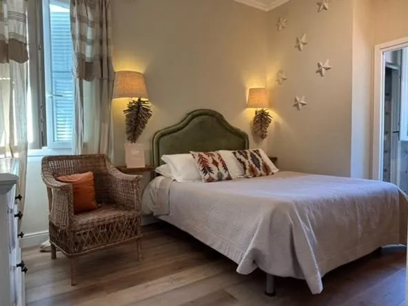 Bedroom, Bed in Gian Paul Hotel