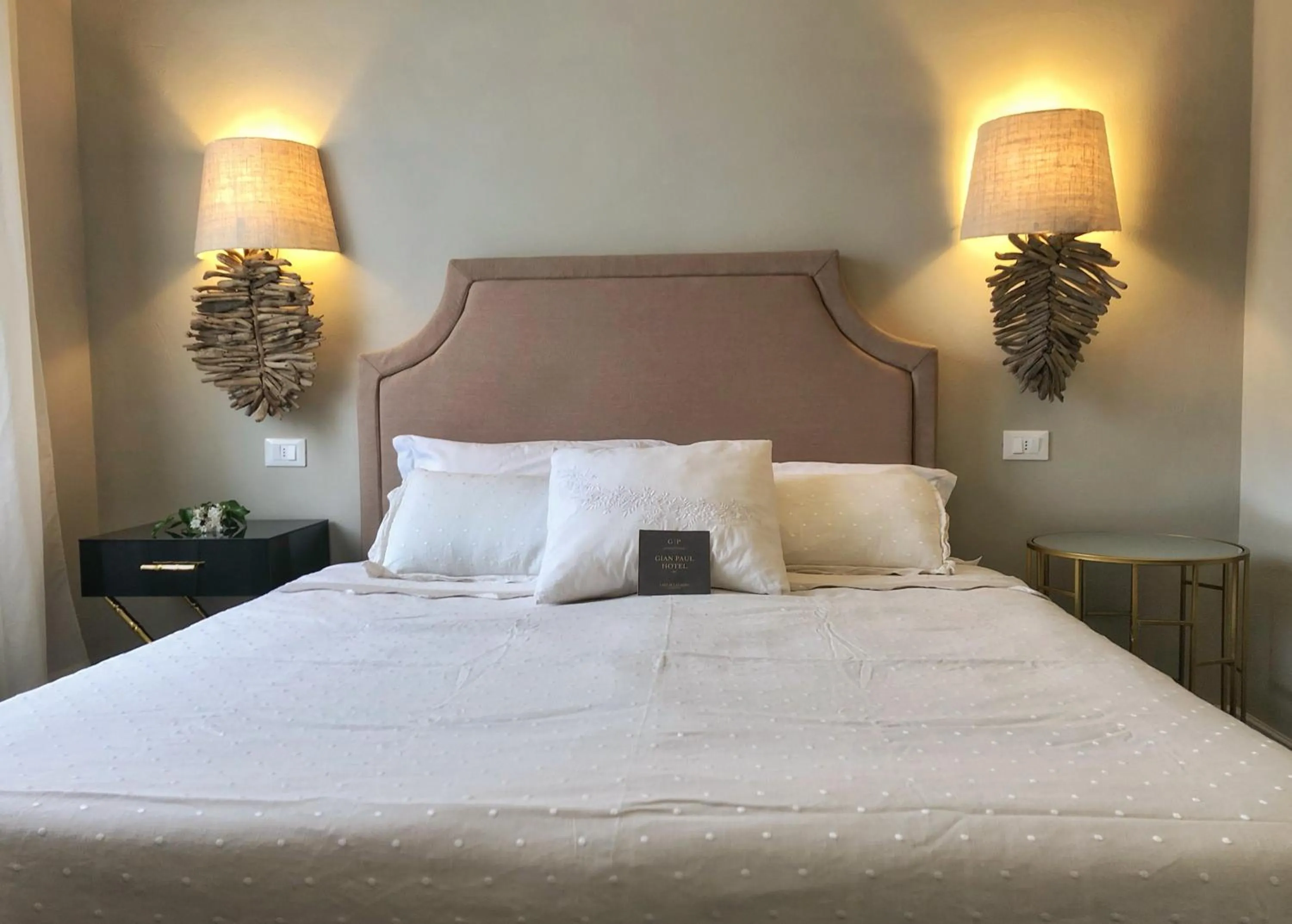 Bedroom, Bed in Gian Paul Hotel