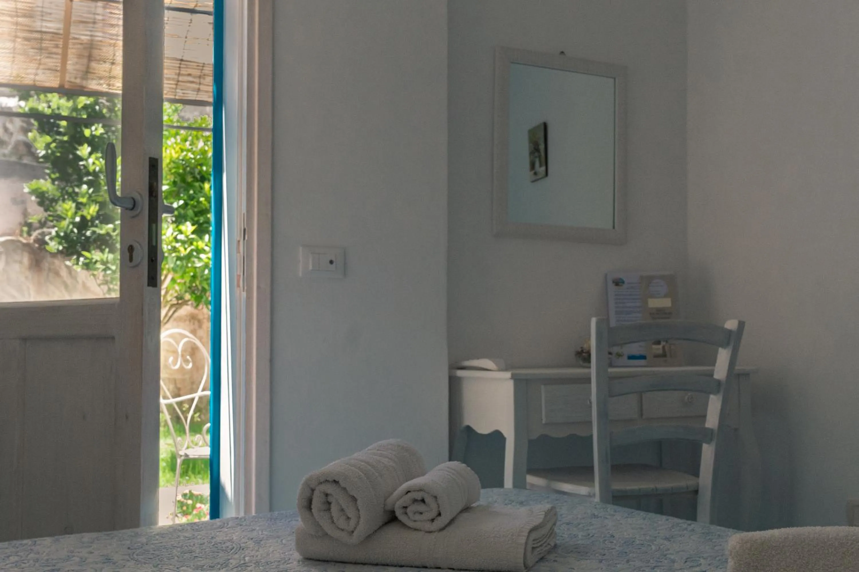 Bedroom, Bed in La Casa del Limoneto