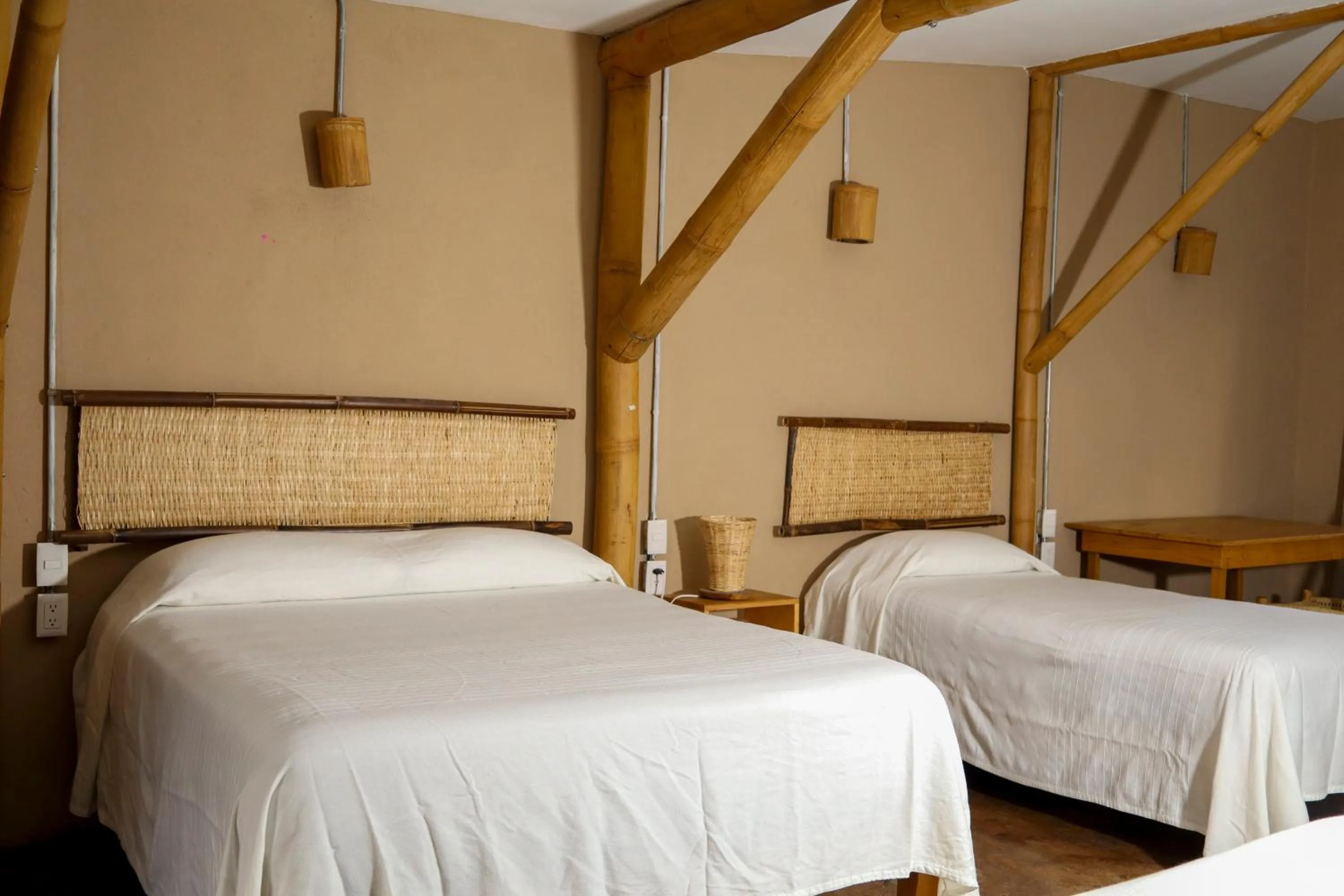 Bed in Eco Hotel Casa Kima