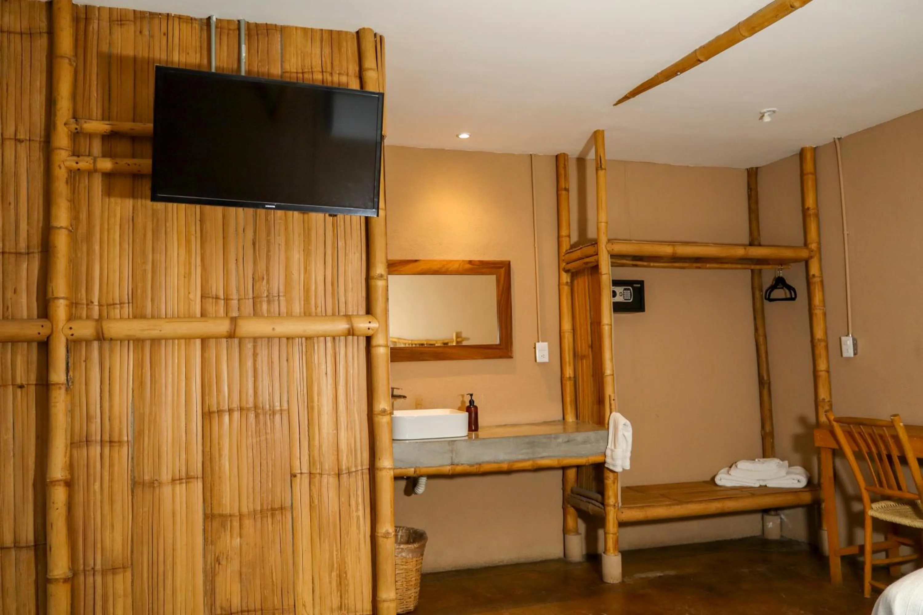 Bed in Eco Hotel Casa Kima