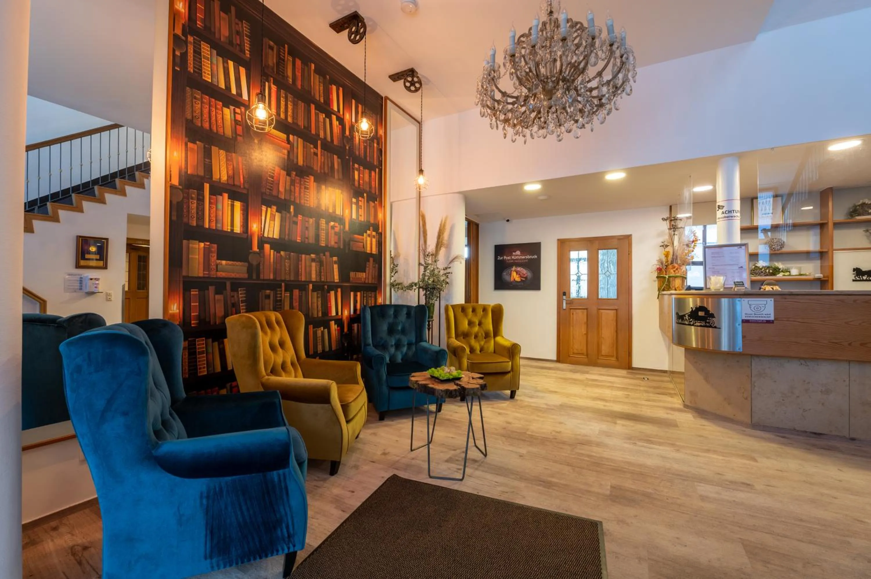 Zur Post Kümmersbruck Hotel & Tiny Houses