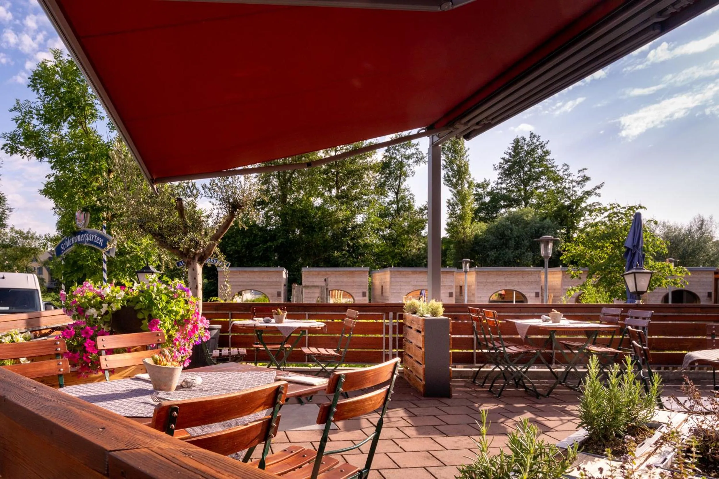 Balcony/Terrace in Zur Post Kümmersbruck Hotel & Tiny Houses