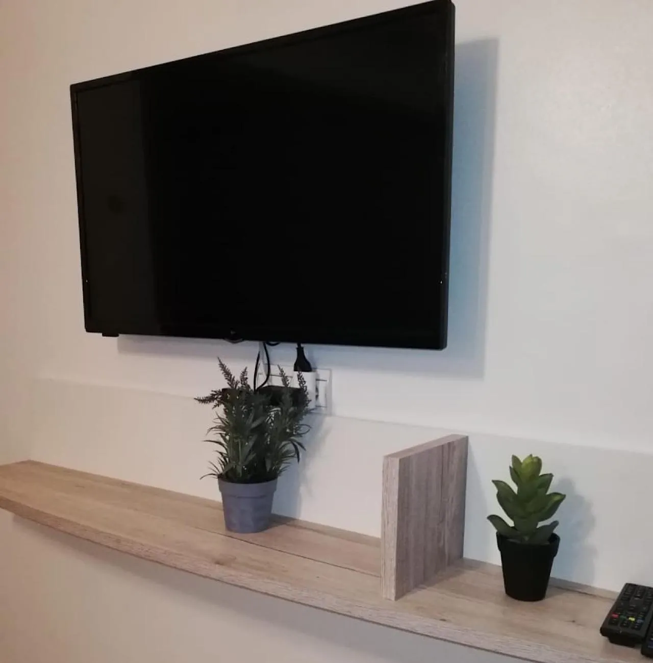 TV and multimedia in Appart Hotel Tanger Paname