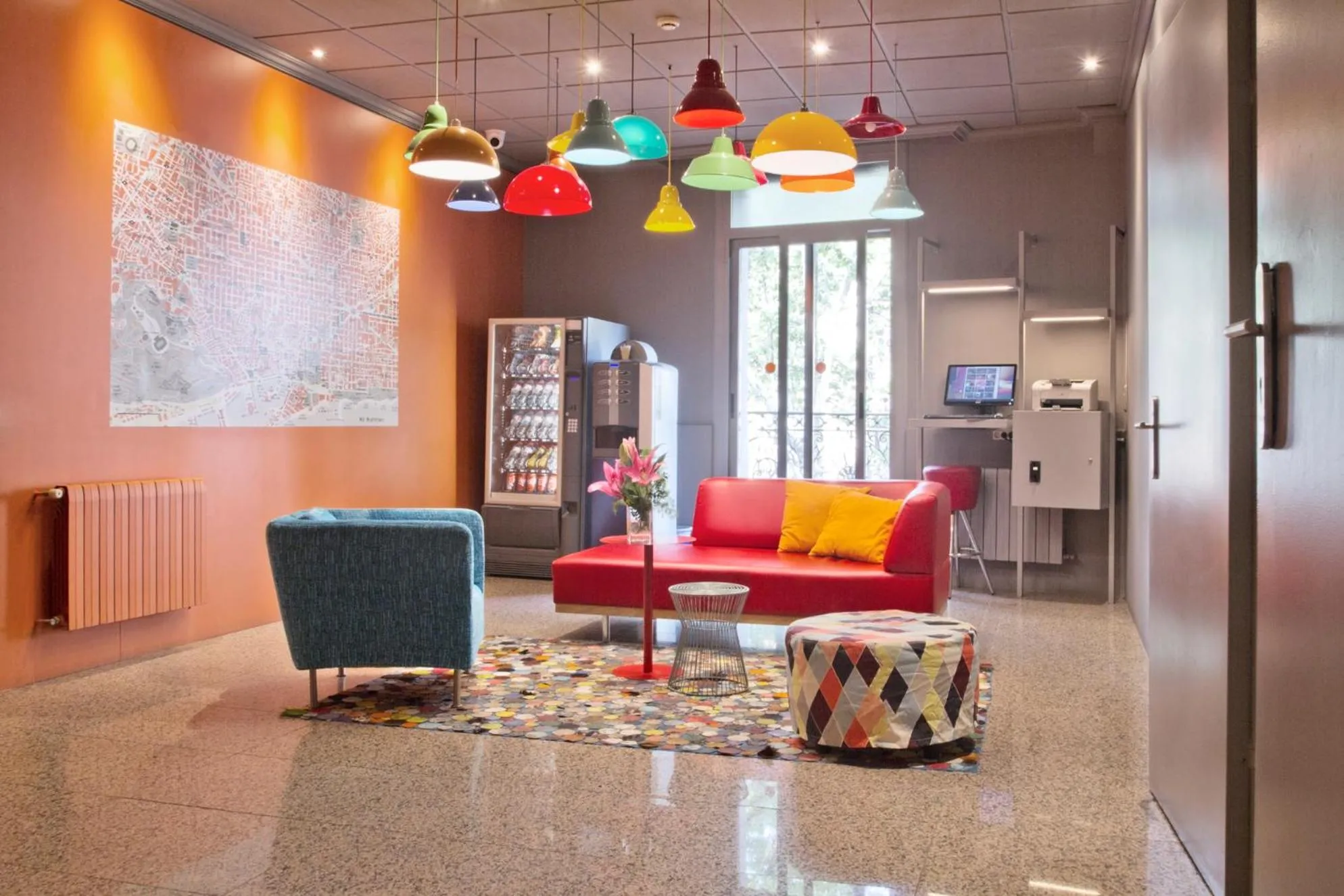 Lobby or reception in Hostal Benidorm