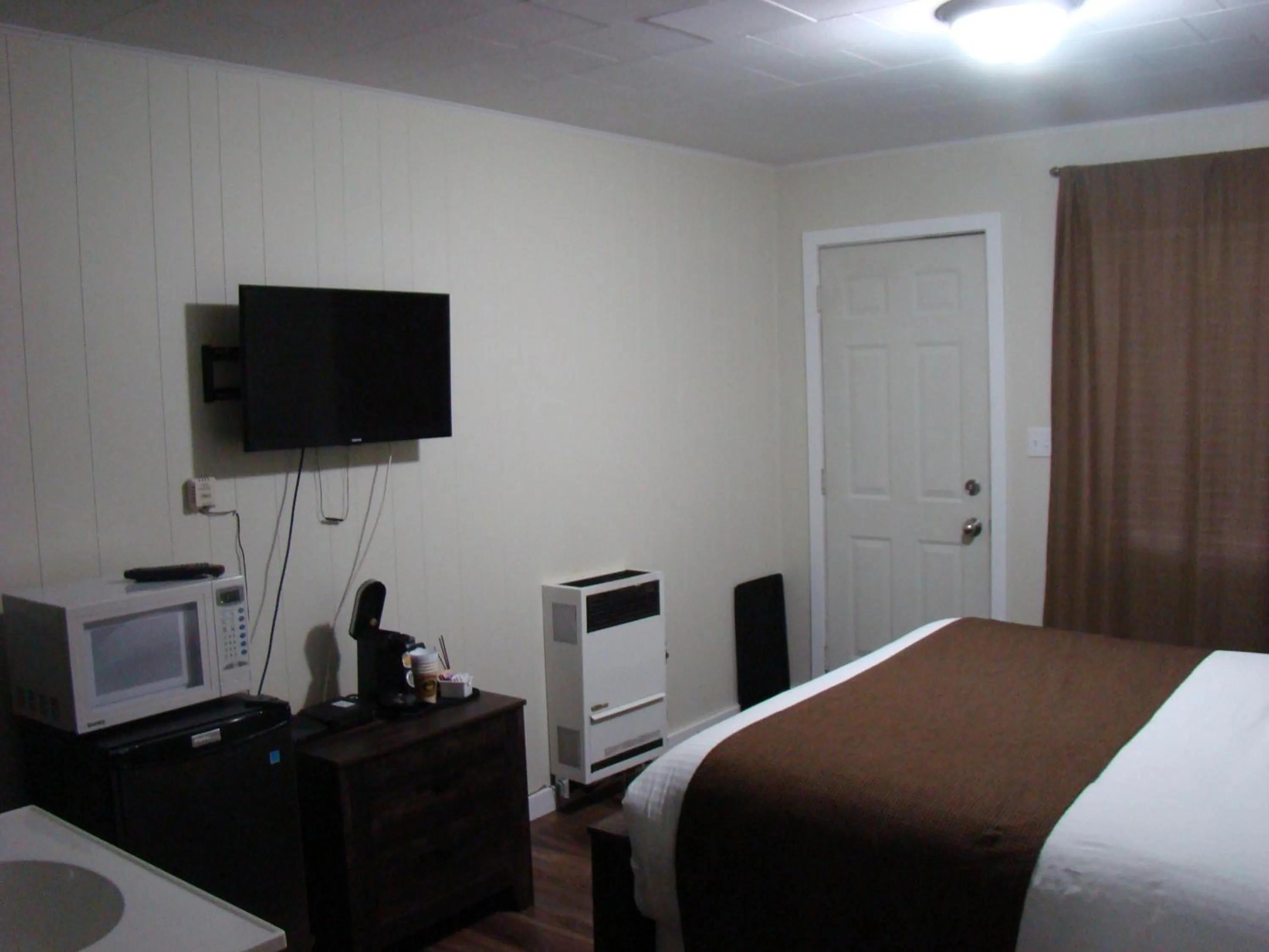 Bedroom in Paddock Inn