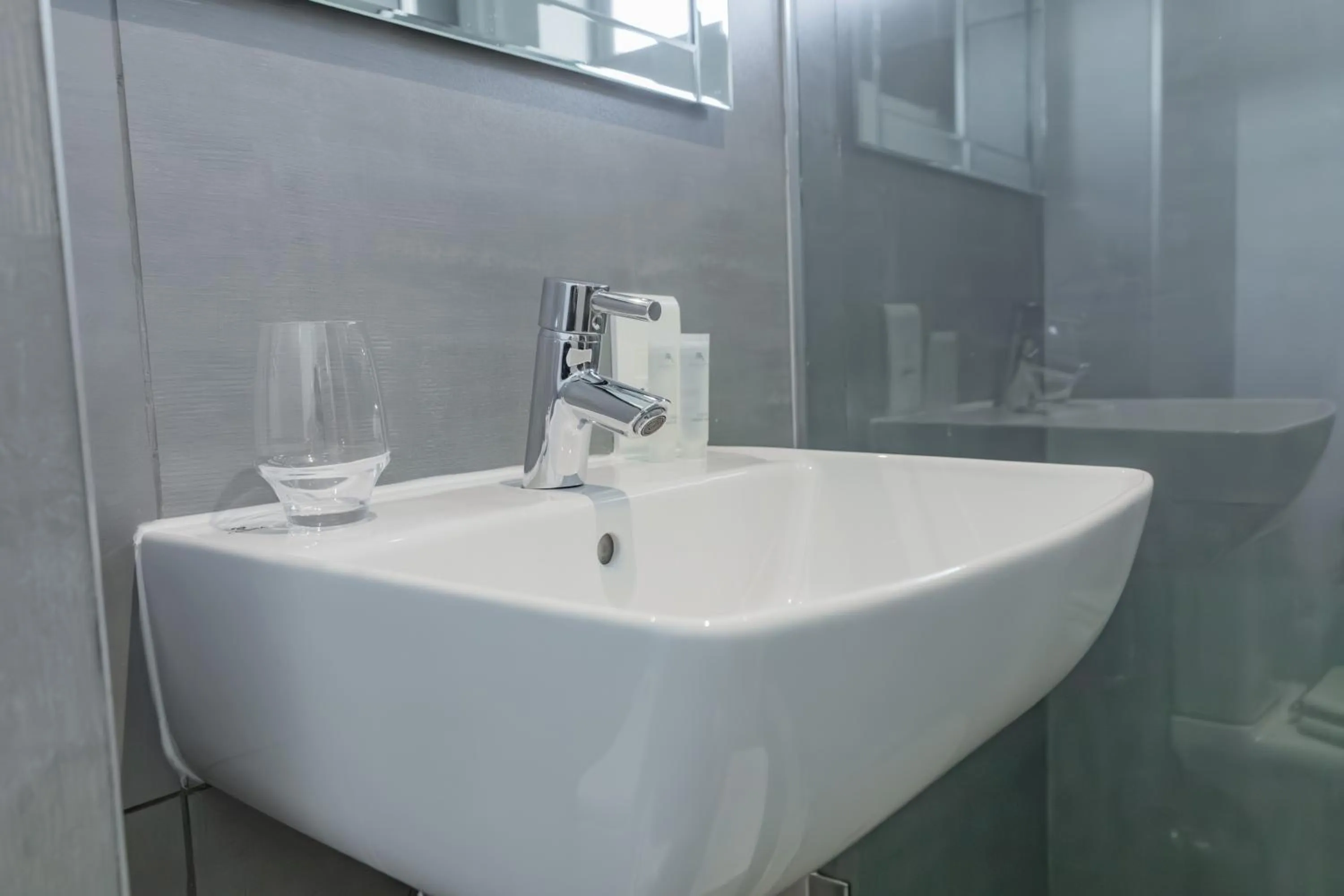 Shower in Atlantic Affair Boutique Hotel