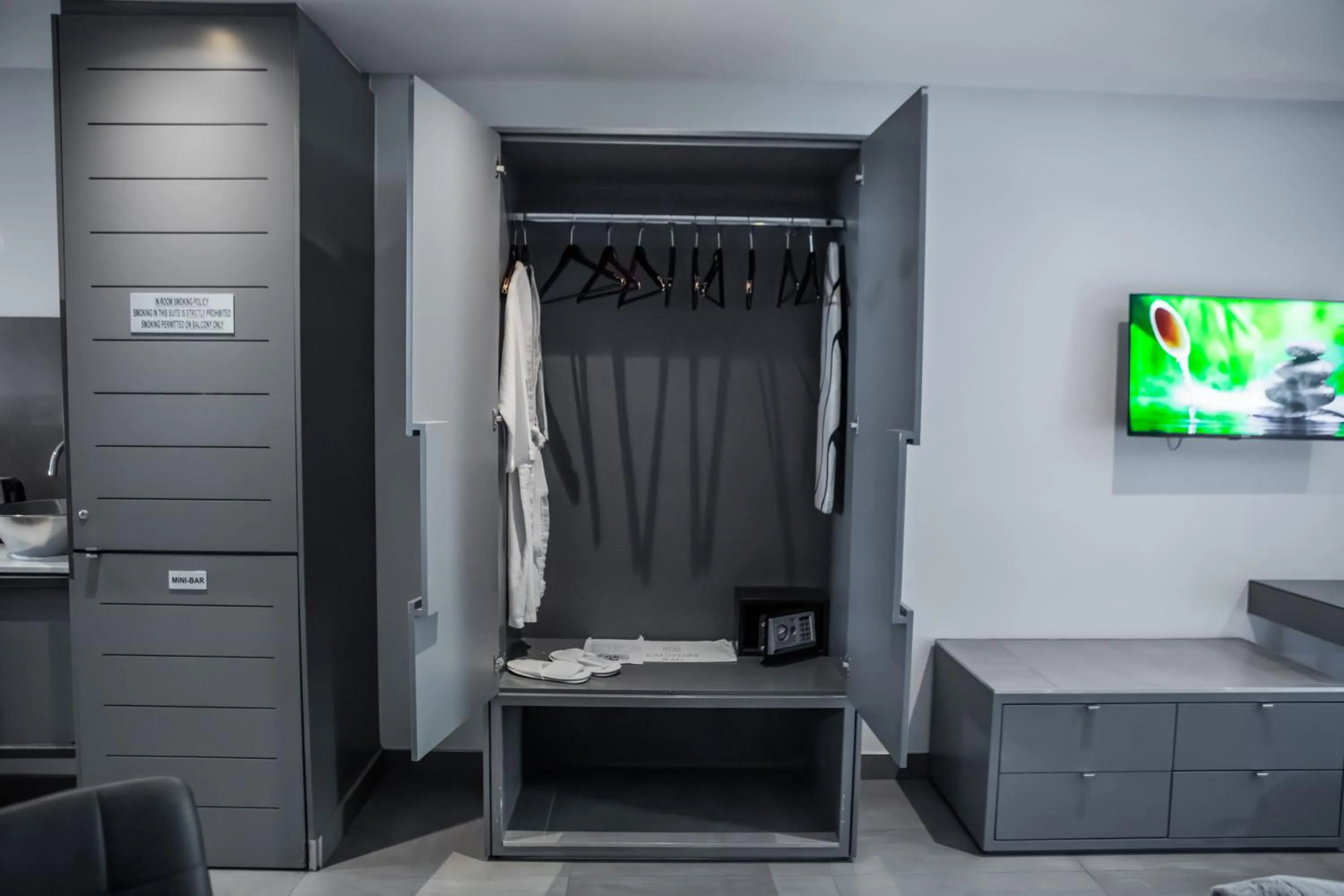 Bed in Atlantic Affair Boutique Hotel